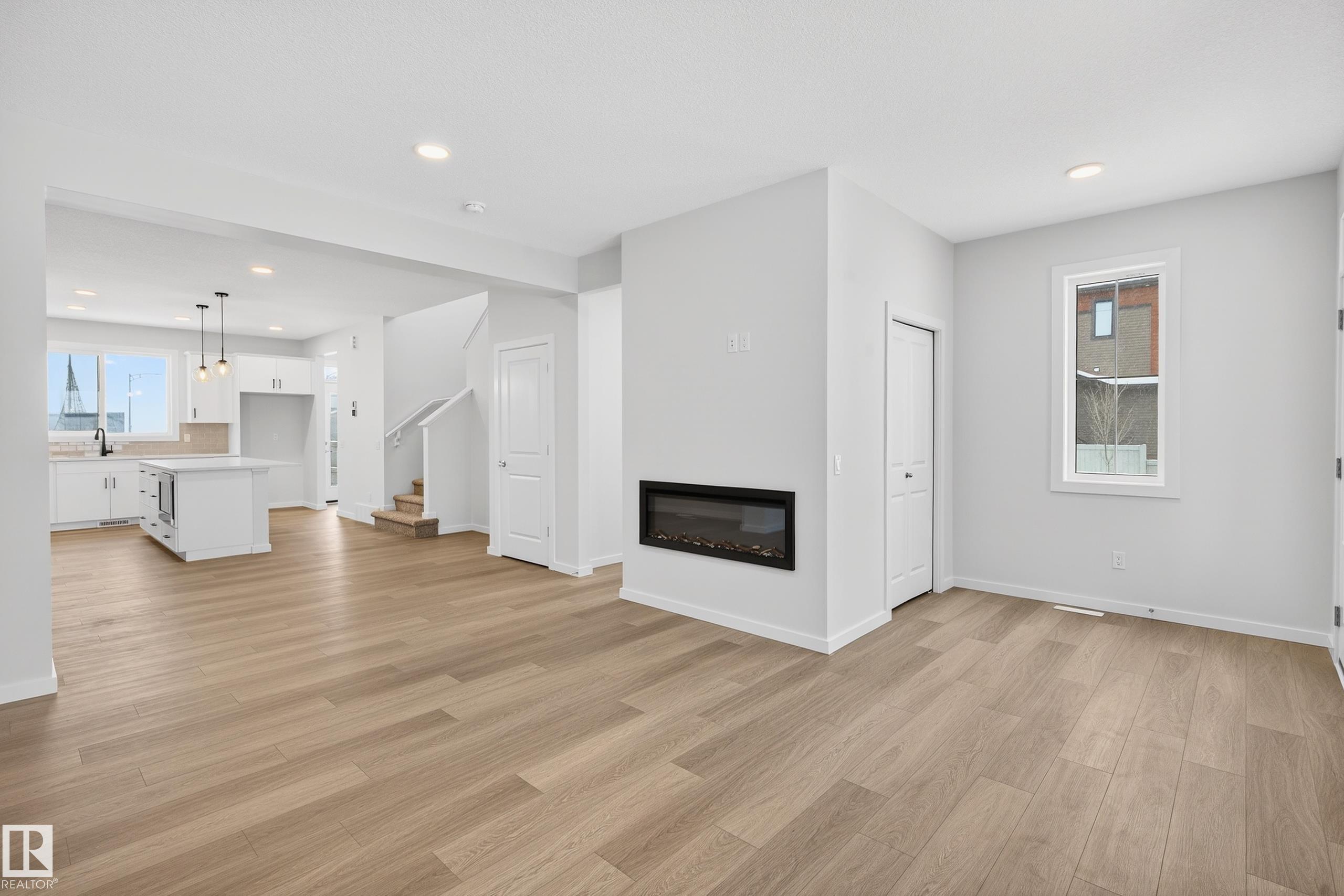 Photo 13 at 17203 3 Street NW, Marquis, Edmonton