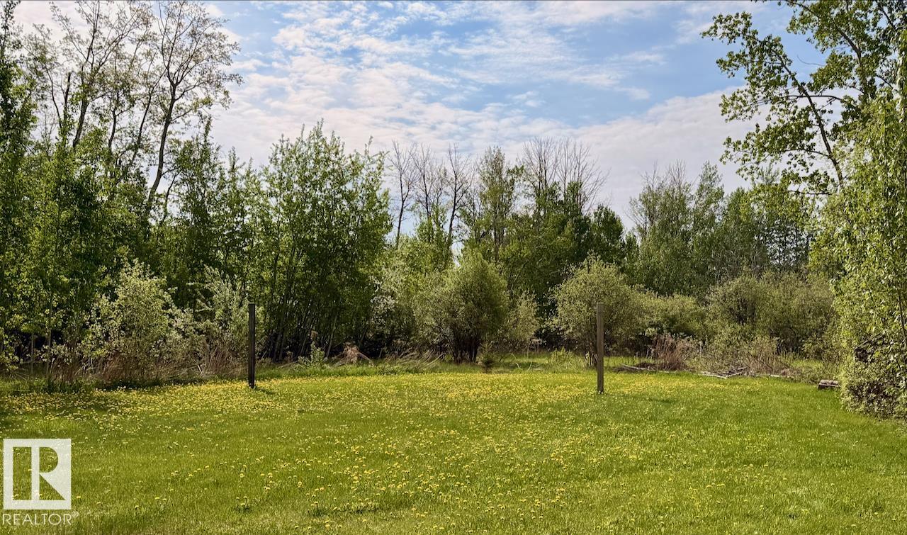 Photo 11 at 9 - 53001 Rge Road 53, Wabamun Lk., Rural Parkland County