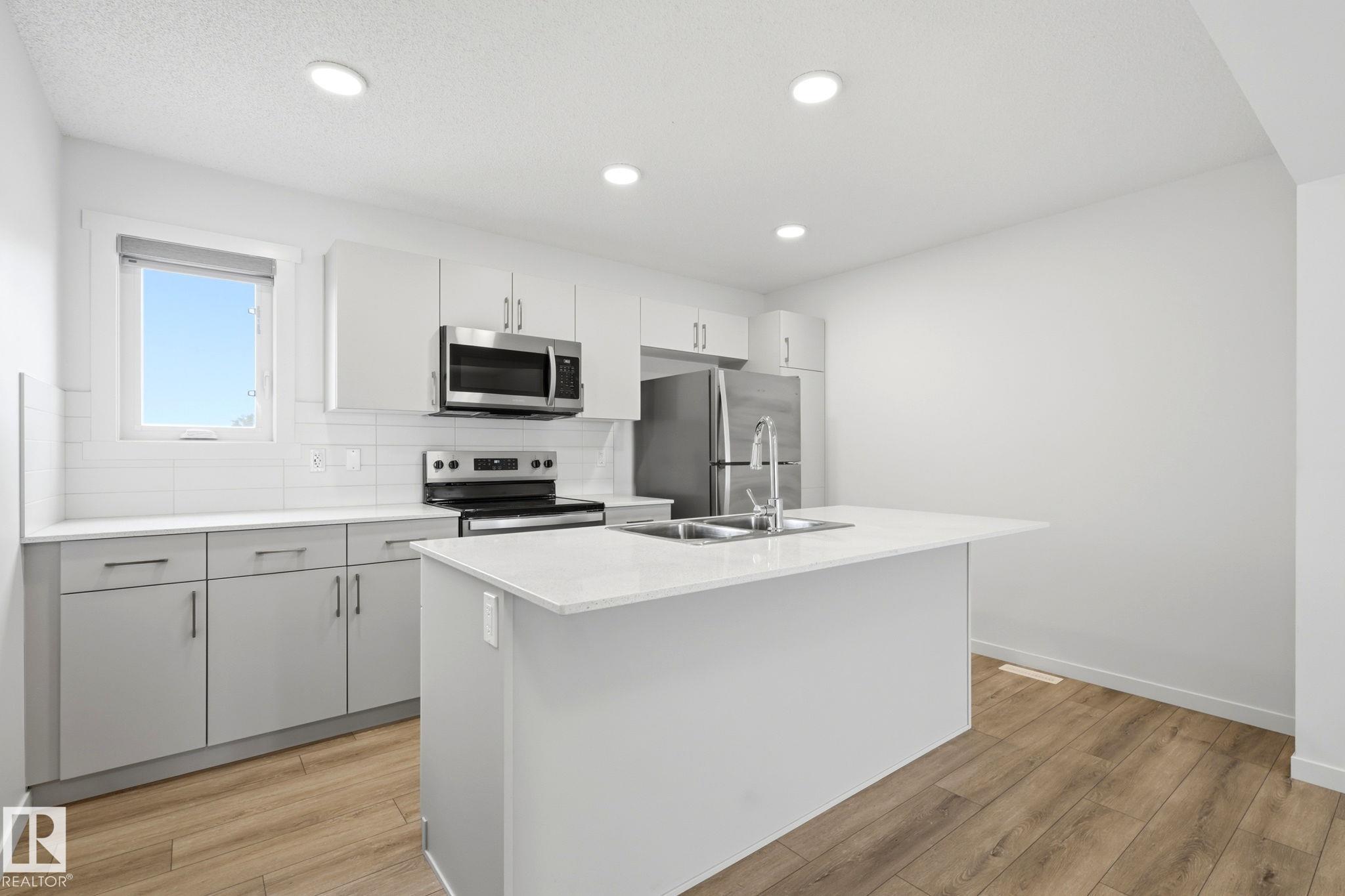 Photo 12 at 1209 Mcleod Avenue, Easton, Spruce Grove