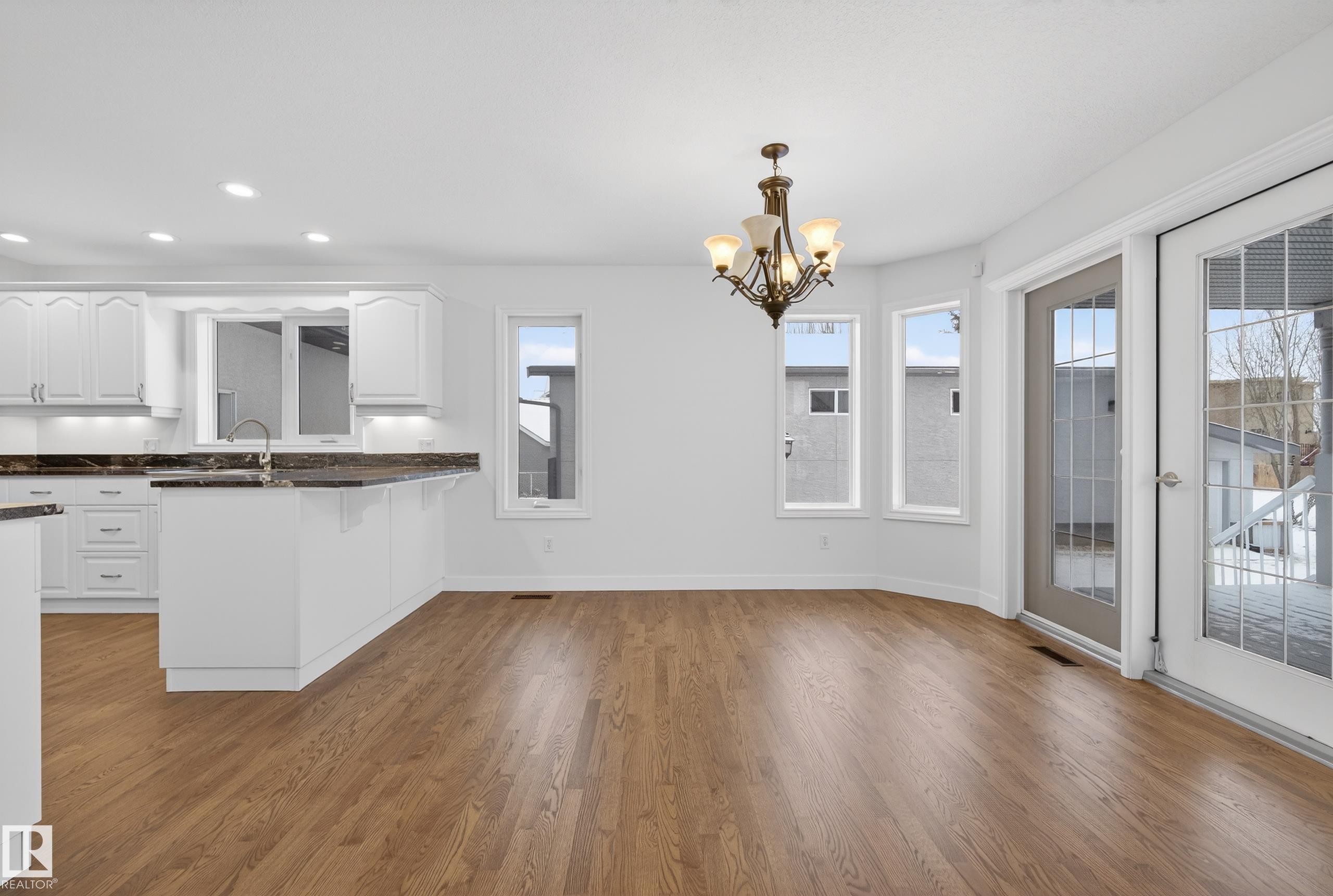 Photo 12 at 19 Country Lane, Country Plains Estates, Stony Plain