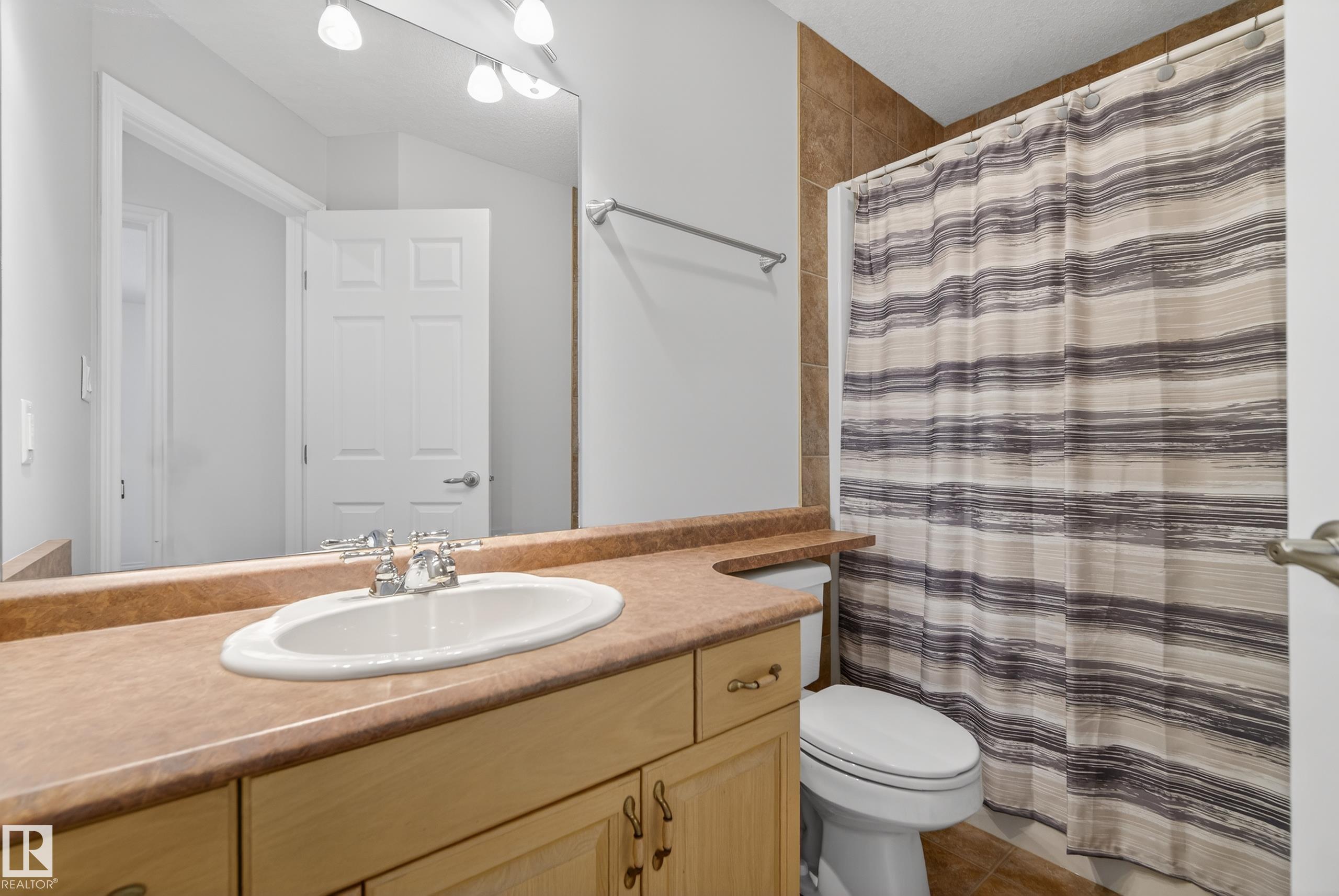 Photo 26 at 19 Country Lane, Country Plains Estates, Stony Plain
