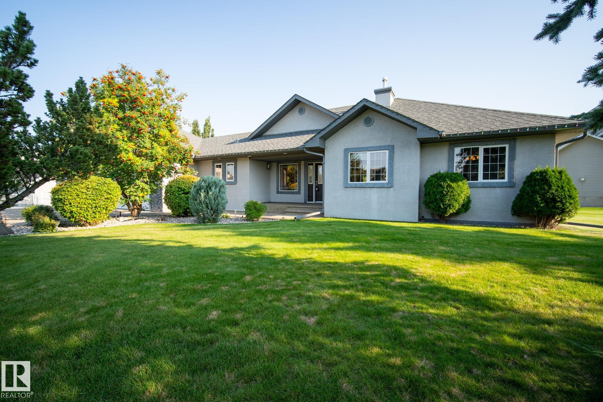 Photo 41 at 19 Country Lane, Country Plains Estates, Stony Plain