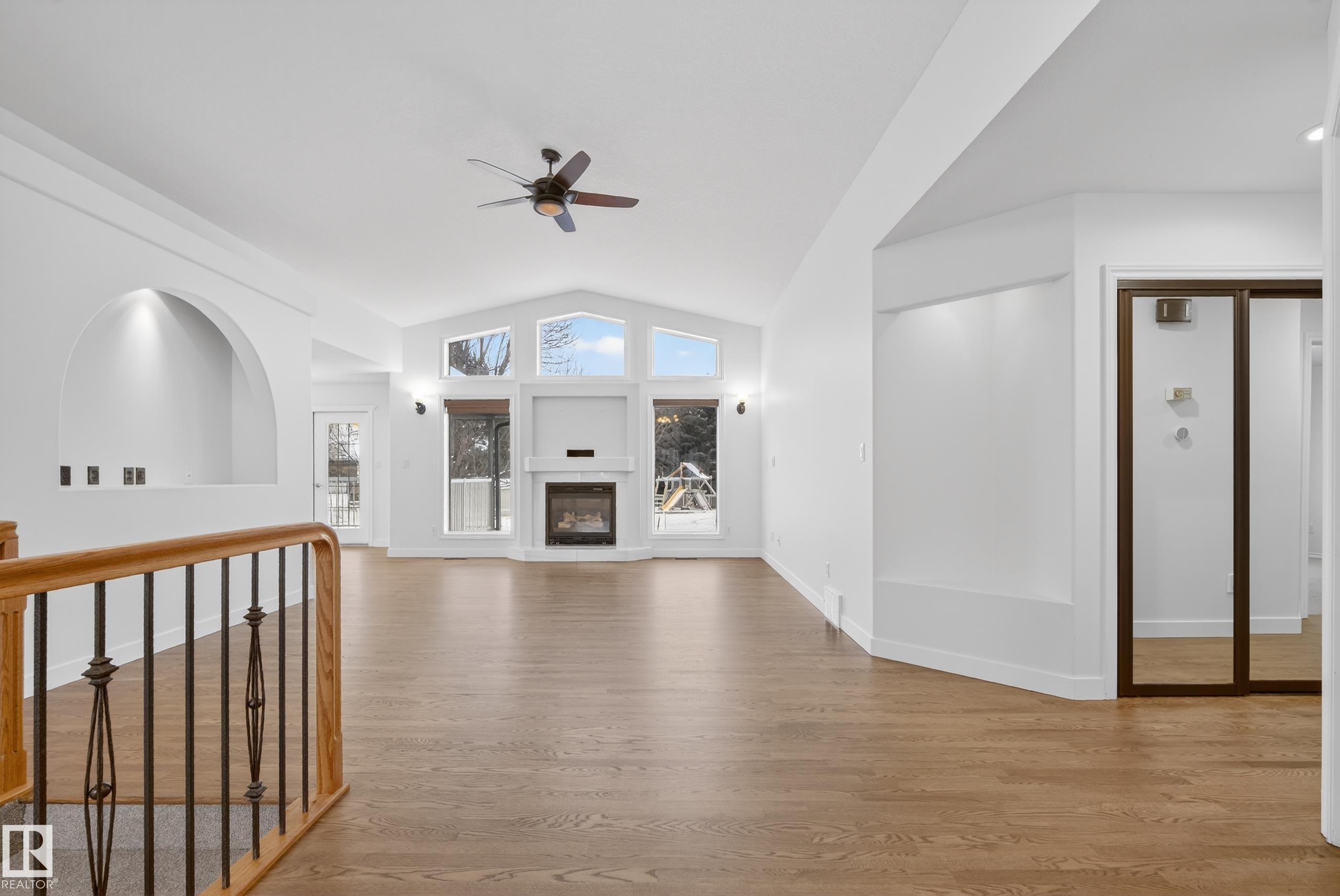 Photo 7 at 19 Country Lane, Country Plains Estates, Stony Plain