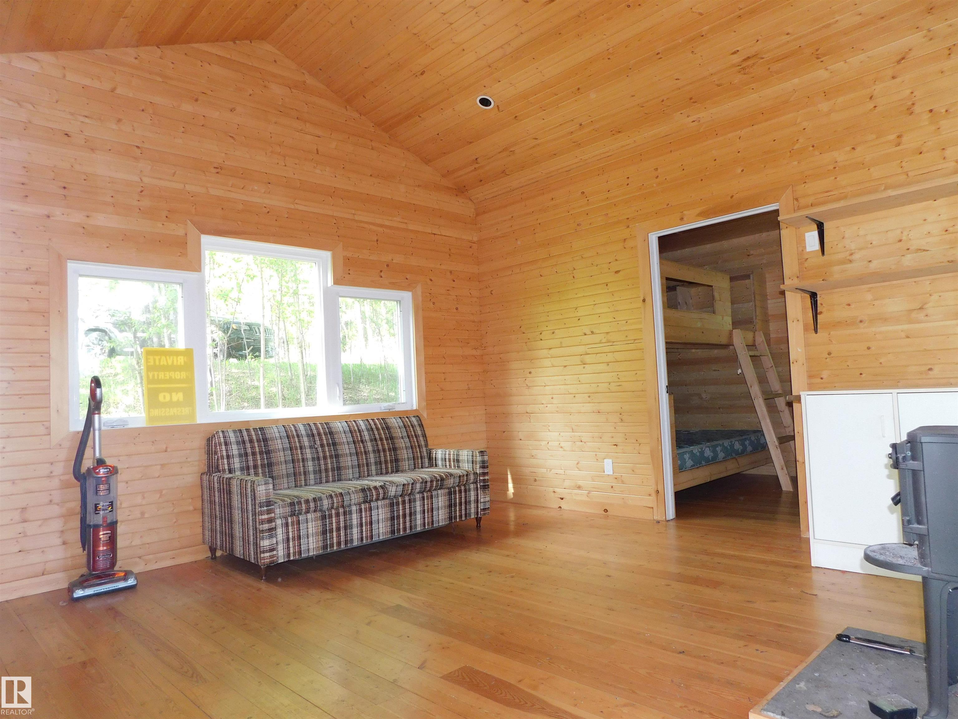 Photo 14 at 52123 Rge Road 25, Amity Bay, Rural Parkland County