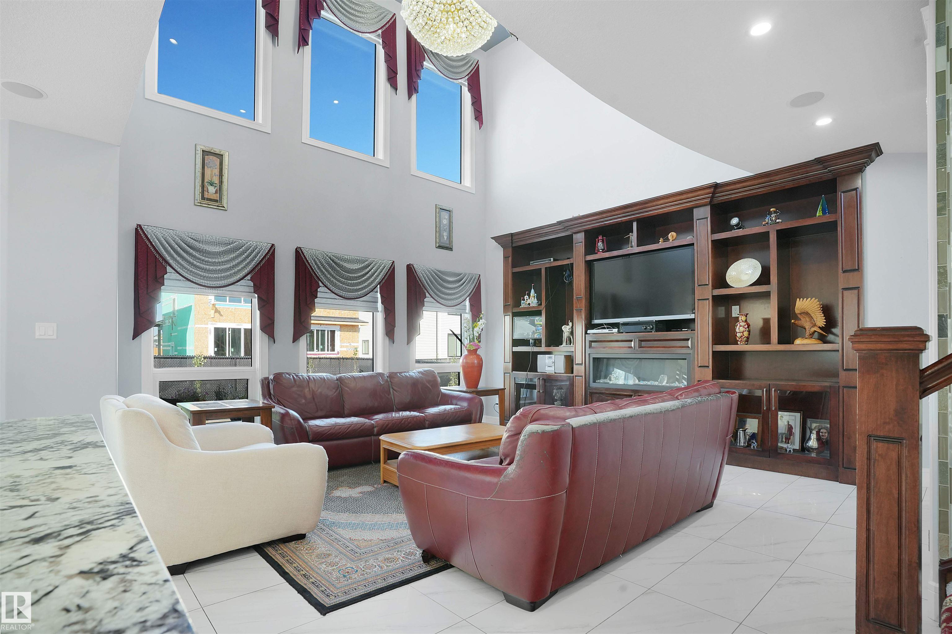 Photo 10 at 16608 9 Street NE, Quarry Ridge, Edmonton