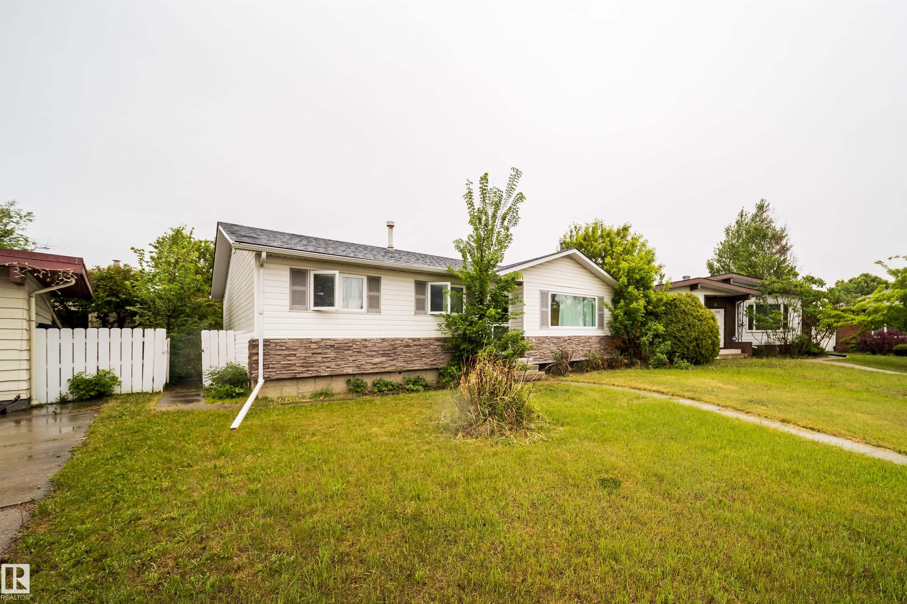 8512 142a Avenue NW, Northmount, Edmonton