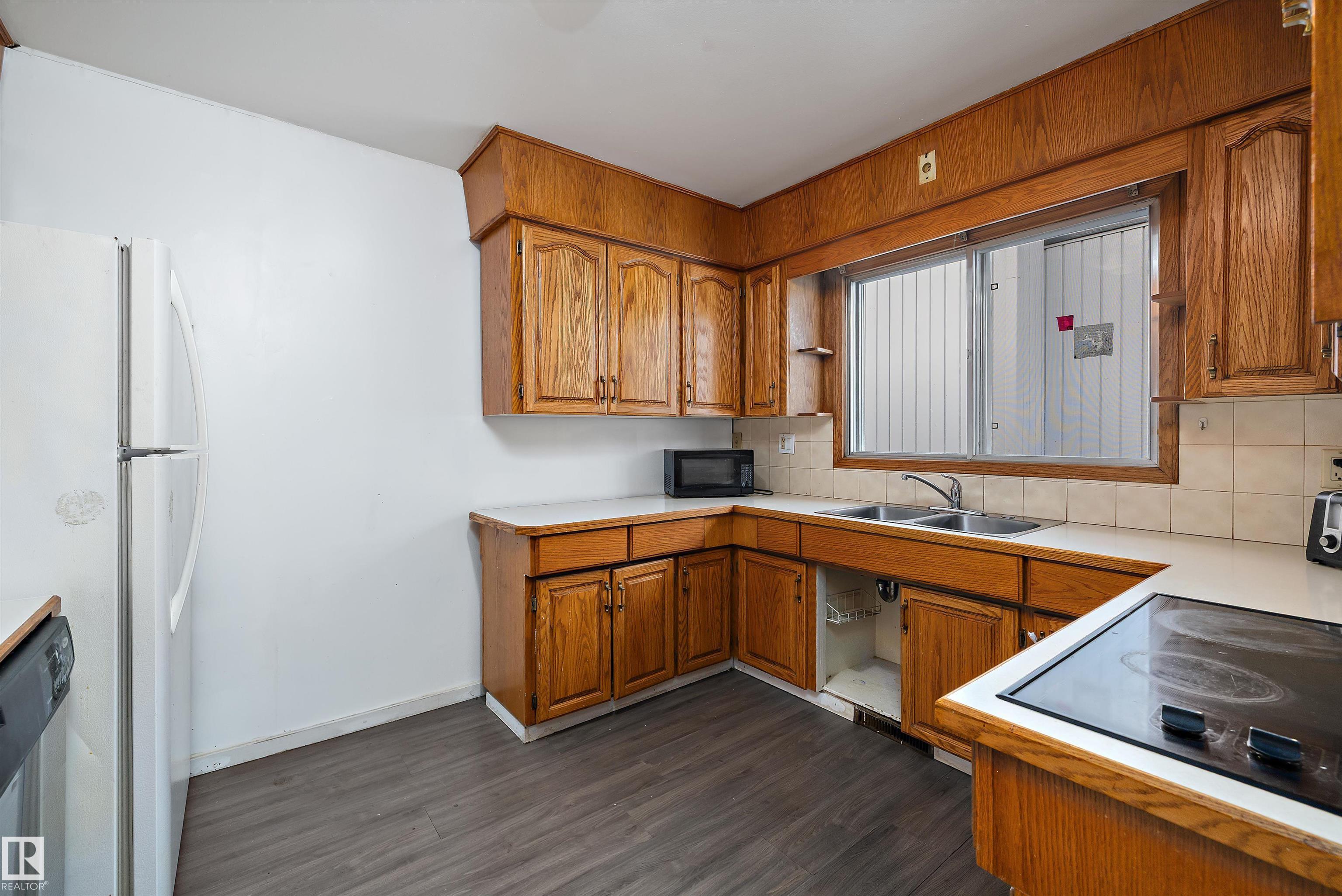 12303 115 Avenue NW, Inglewood, Edmonton