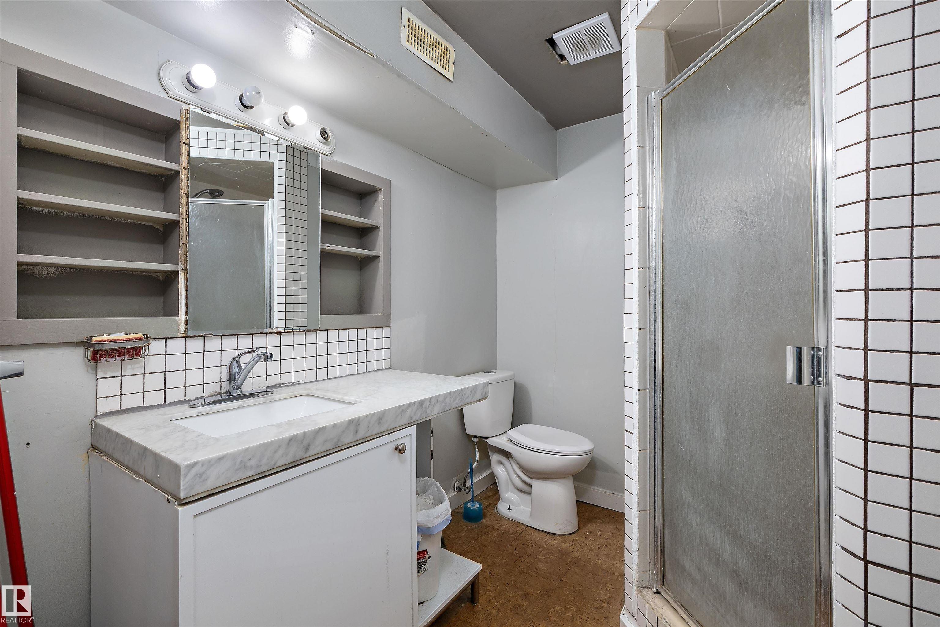 Photo 33 at 12303 115 Avenue NW, Inglewood, Edmonton