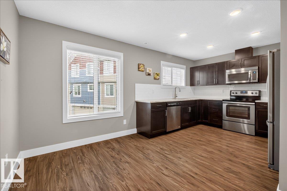 Photo 10 at 14 - 1508 105 Street NW, Bearspaw, Edmonton