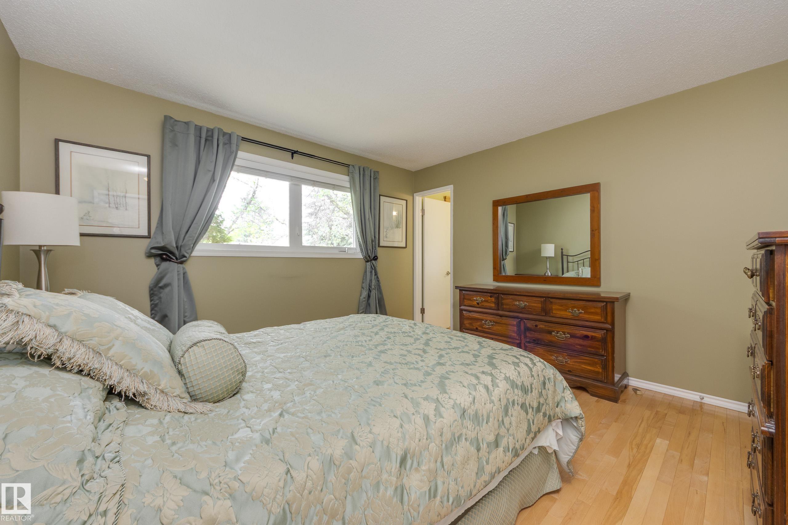 Photo 16 at 36 Fenwick Crescent, Forest Lawn, St. Albert