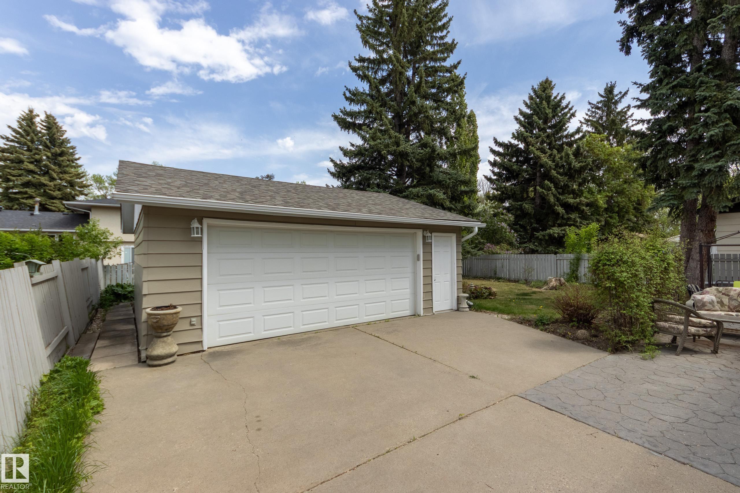 Photo 33 at 36 Fenwick Crescent, Forest Lawn, St. Albert