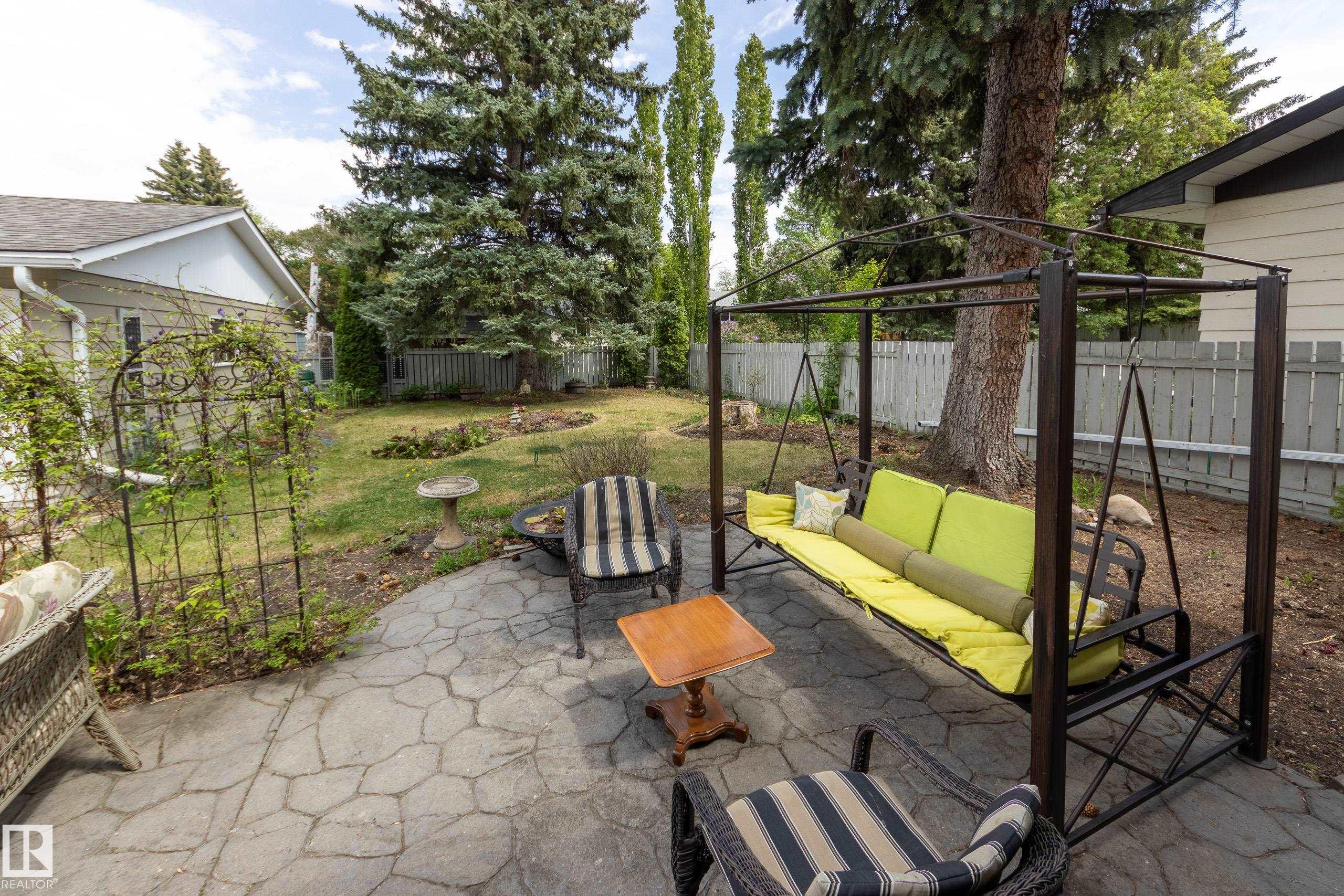Photo 36 at 36 Fenwick Crescent, Forest Lawn, St. Albert
