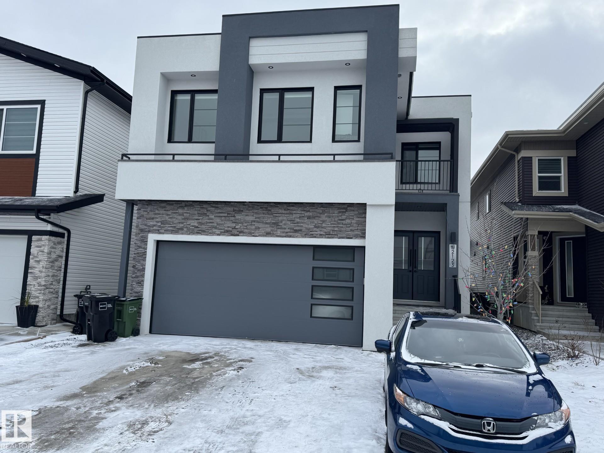 2123 18 Avenue NW, Laurel, Edmonton