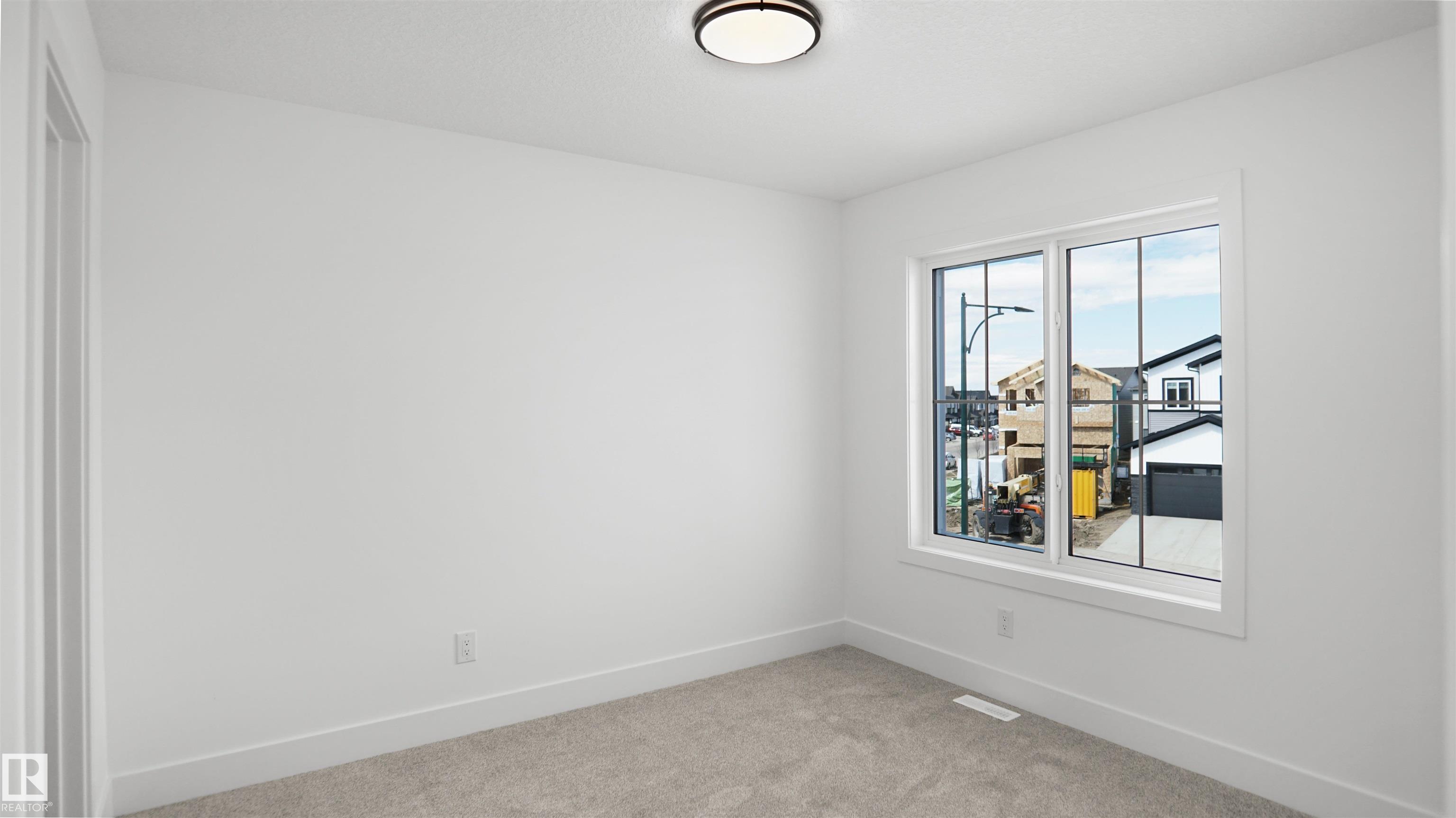 Photo 29 at 803 30 Avenue NW, Maple Crest, Edmonton