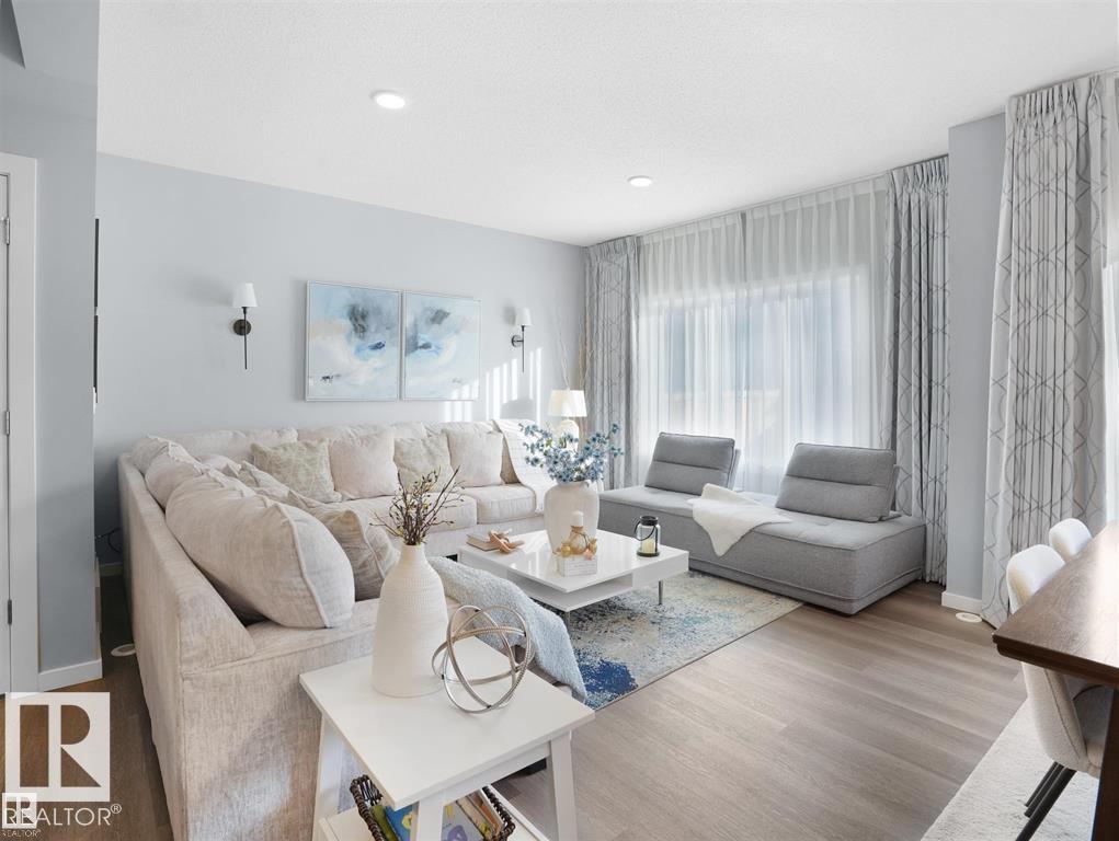 Photo 27 at 207 41 Avenue NW, Maple Crest, Edmonton