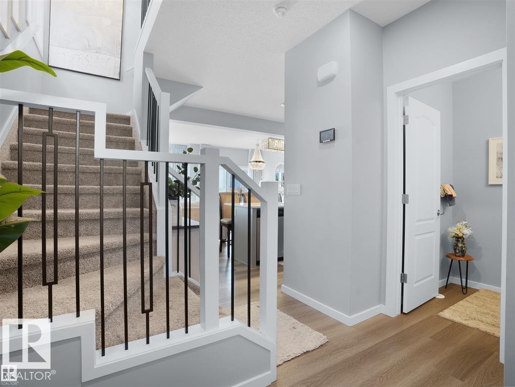 Photo 36 at 207 41 Avenue NW, Maple Crest, Edmonton