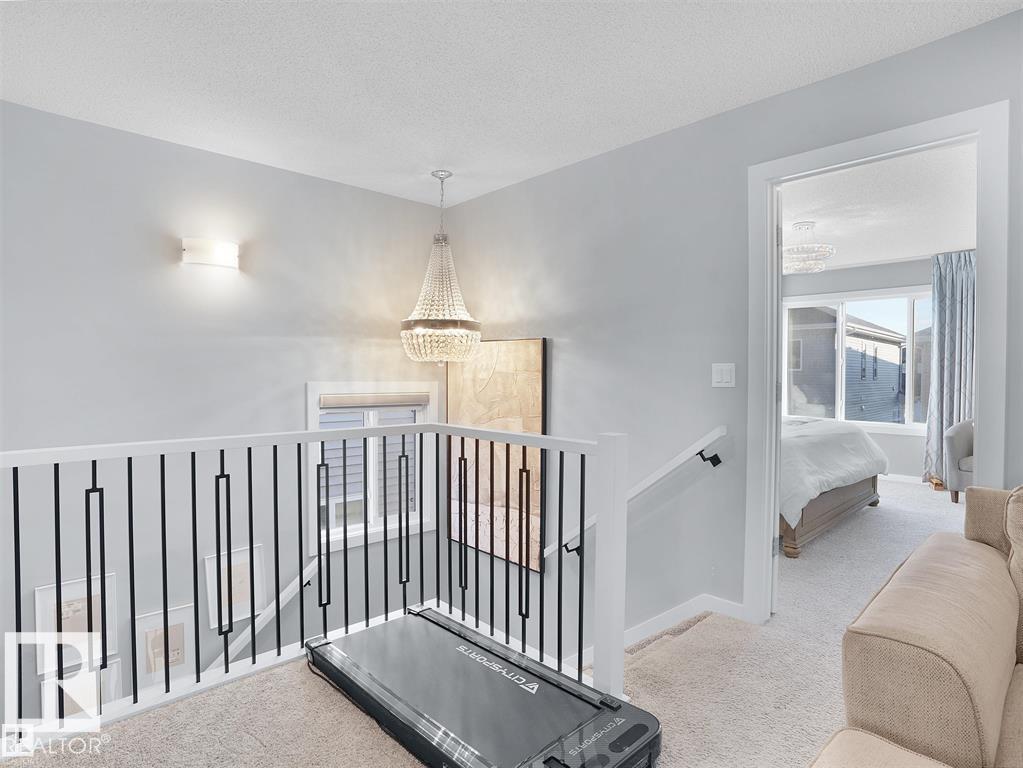 Photo 41 at 207 41 Avenue NW, Maple Crest, Edmonton