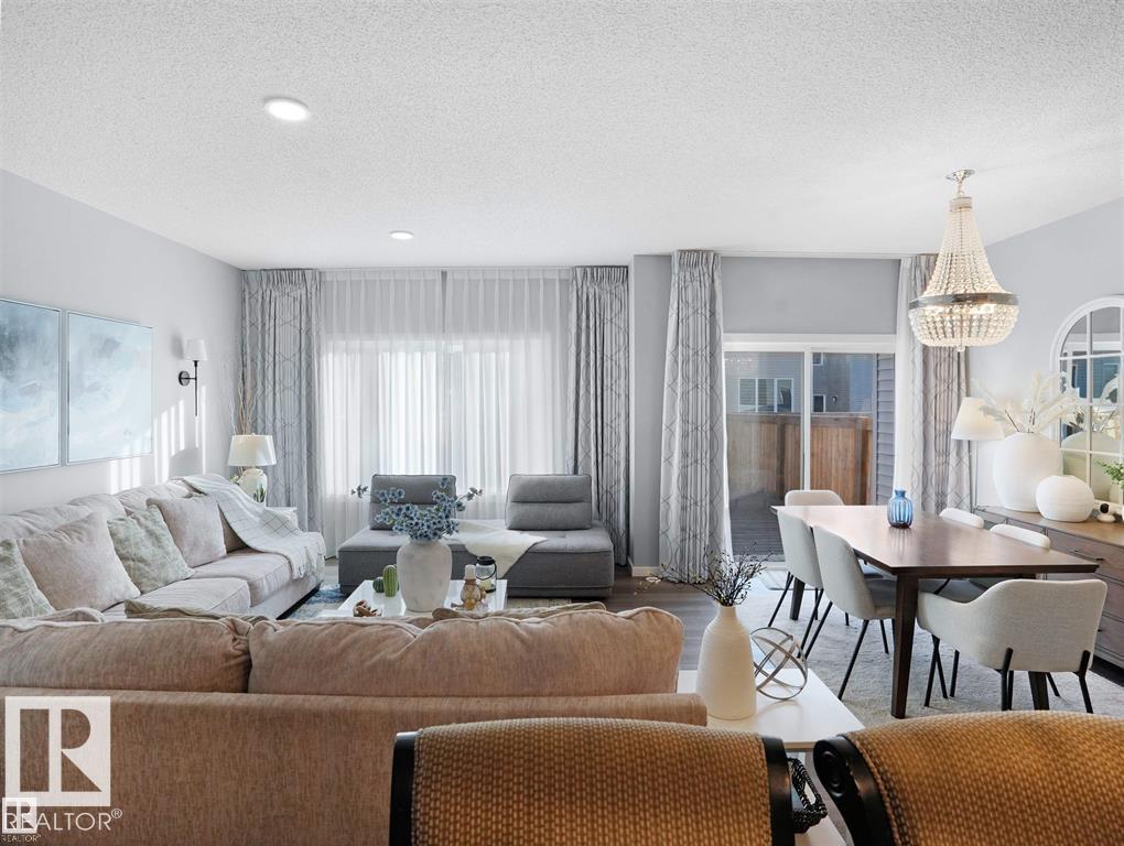 Photo 9 at 207 41 Avenue NW, Maple Crest, Edmonton