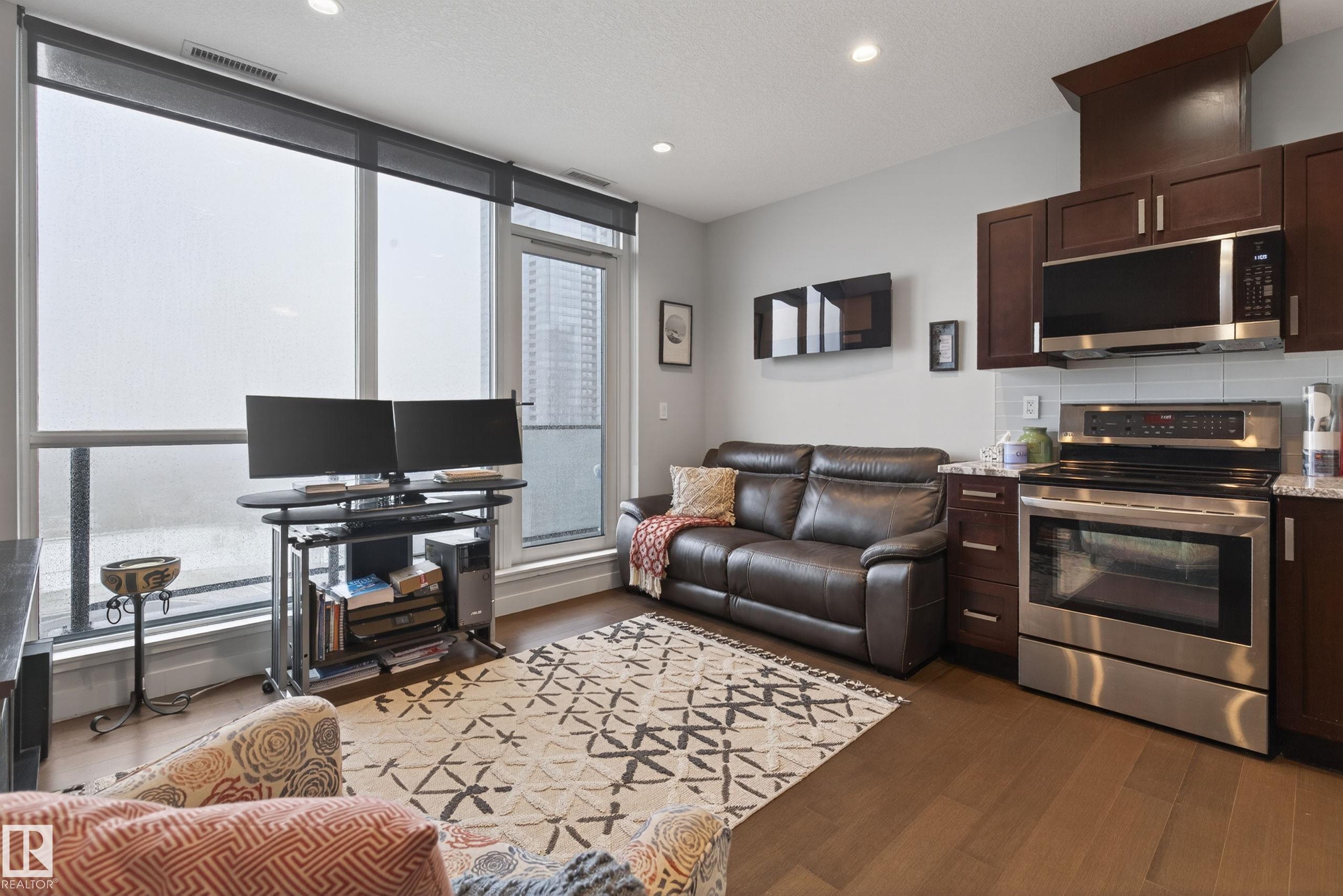 Photo 6 at 2804 - 10238 103 Street NW, Downtown, Edmonton