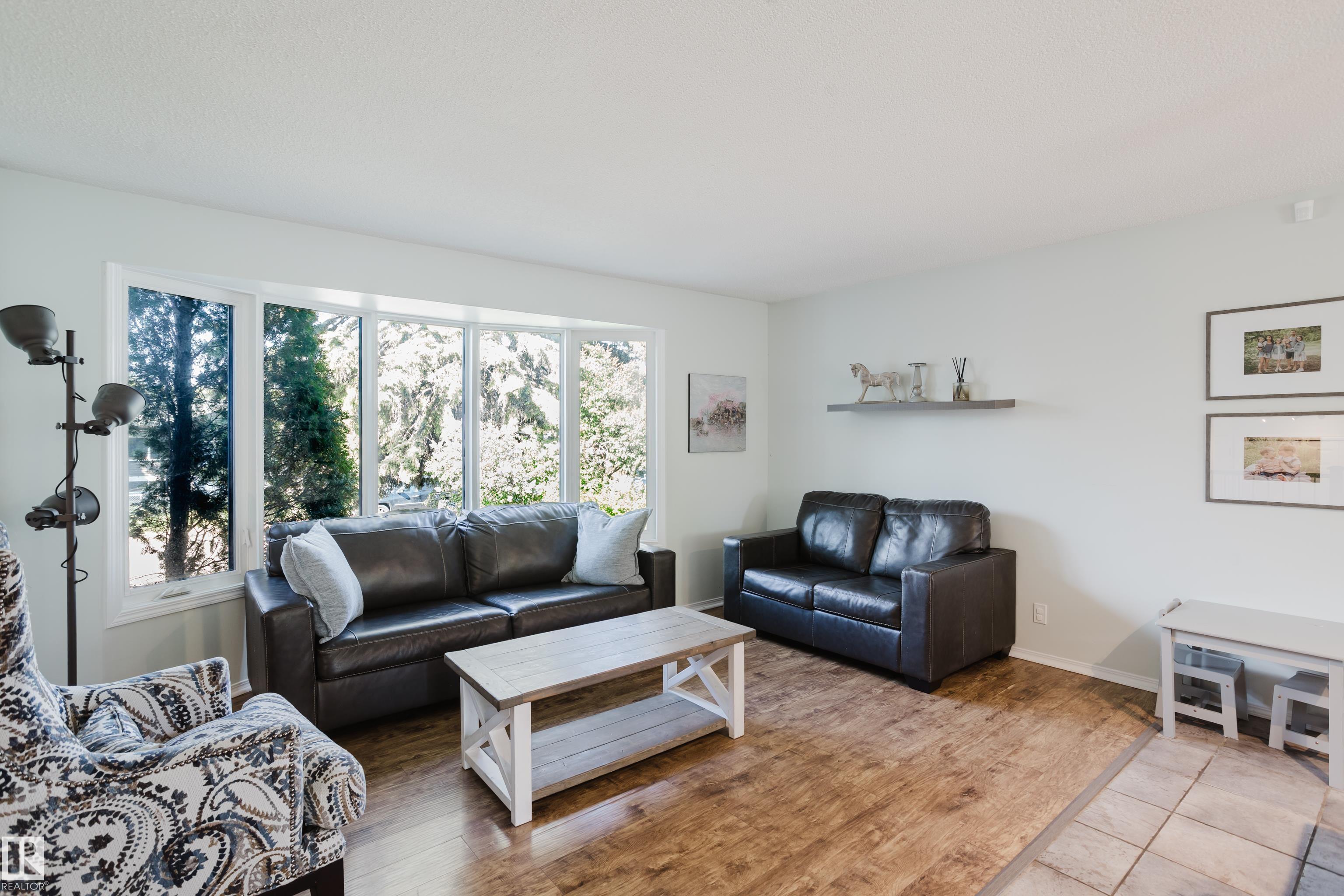 33 Mill Drive, Mission, St. Albert