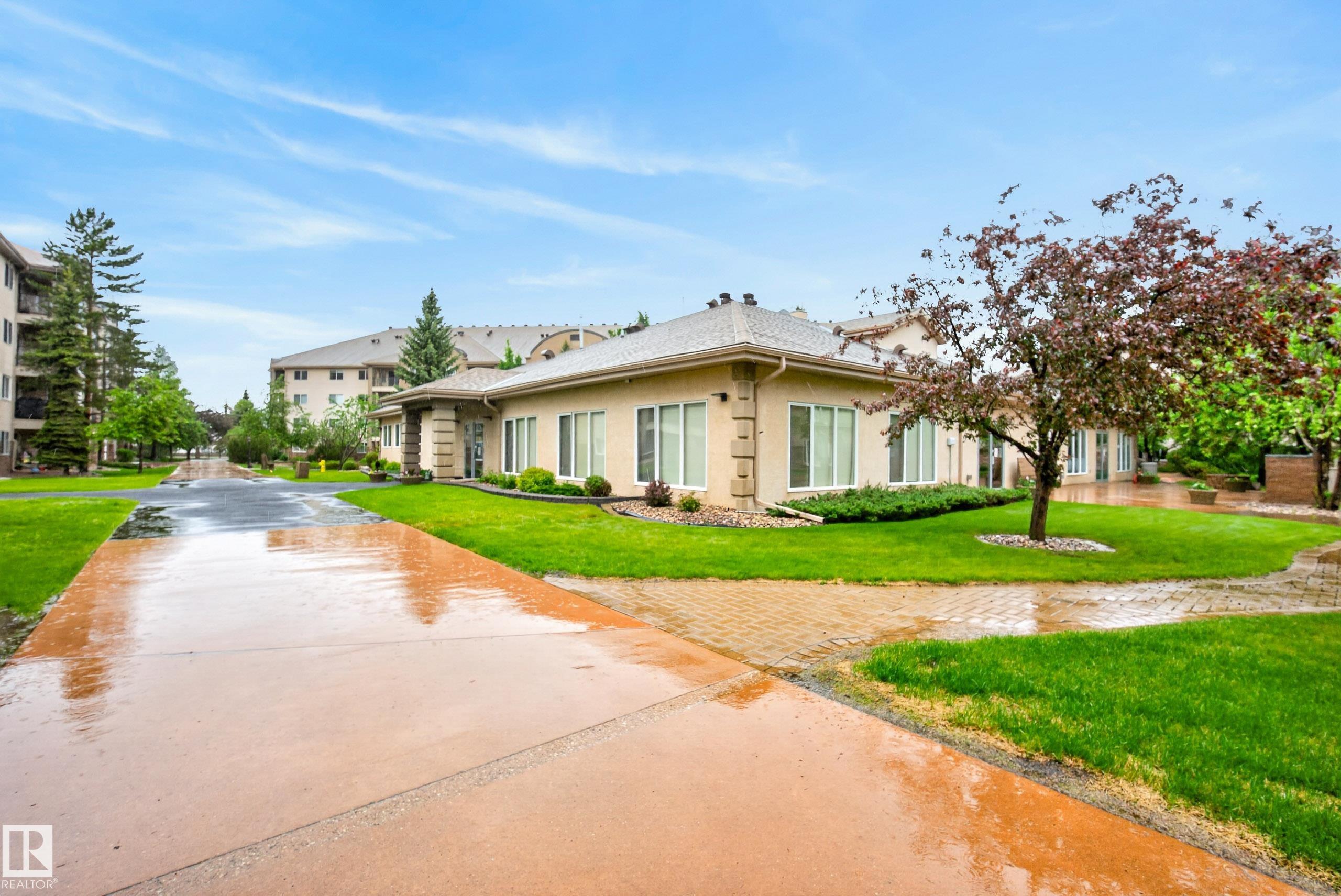 413 - 8912 156 Street NW, Meadowlark Park, Edmonton