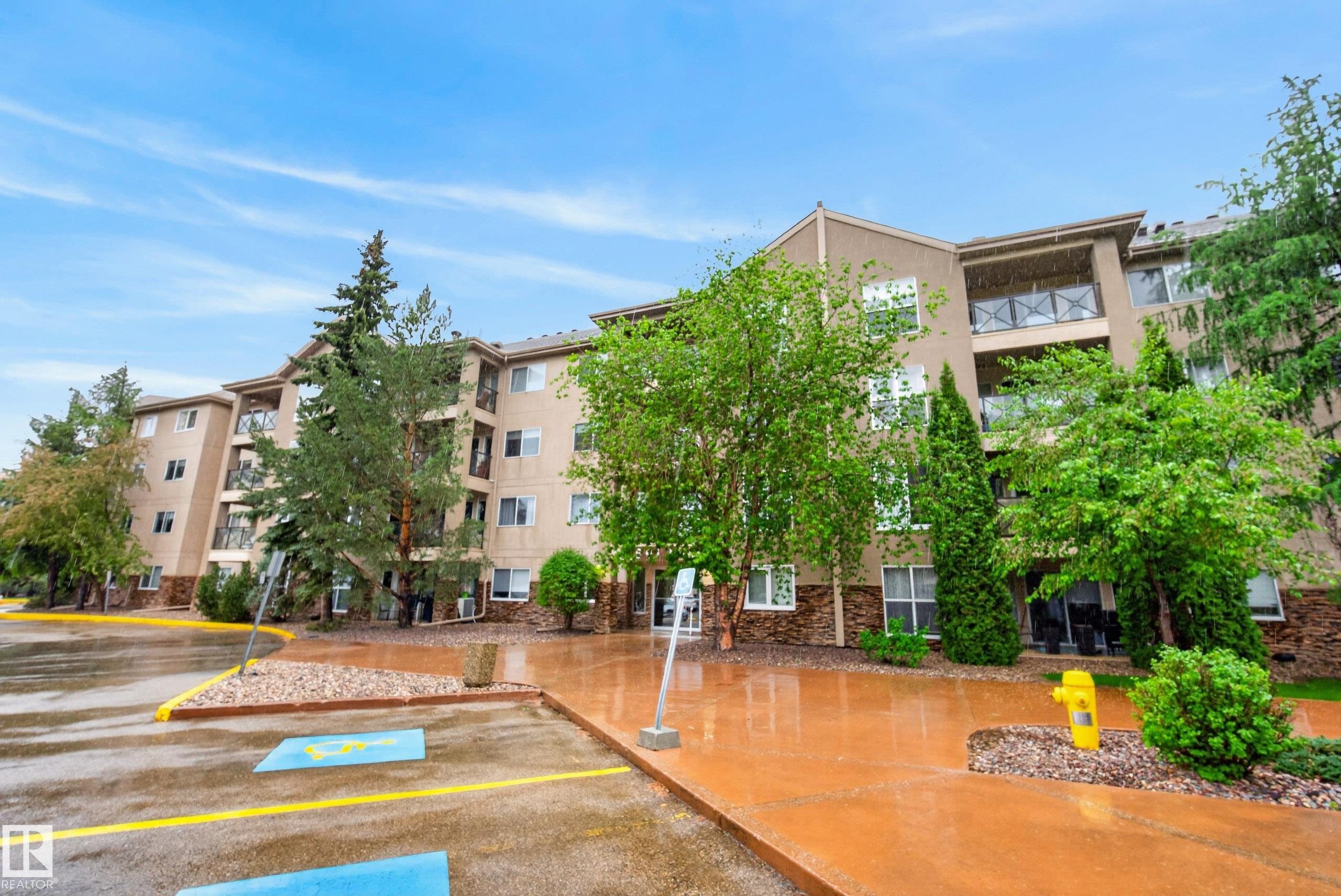 413 - 8912 156 Street NW, Meadowlark Park, Edmonton