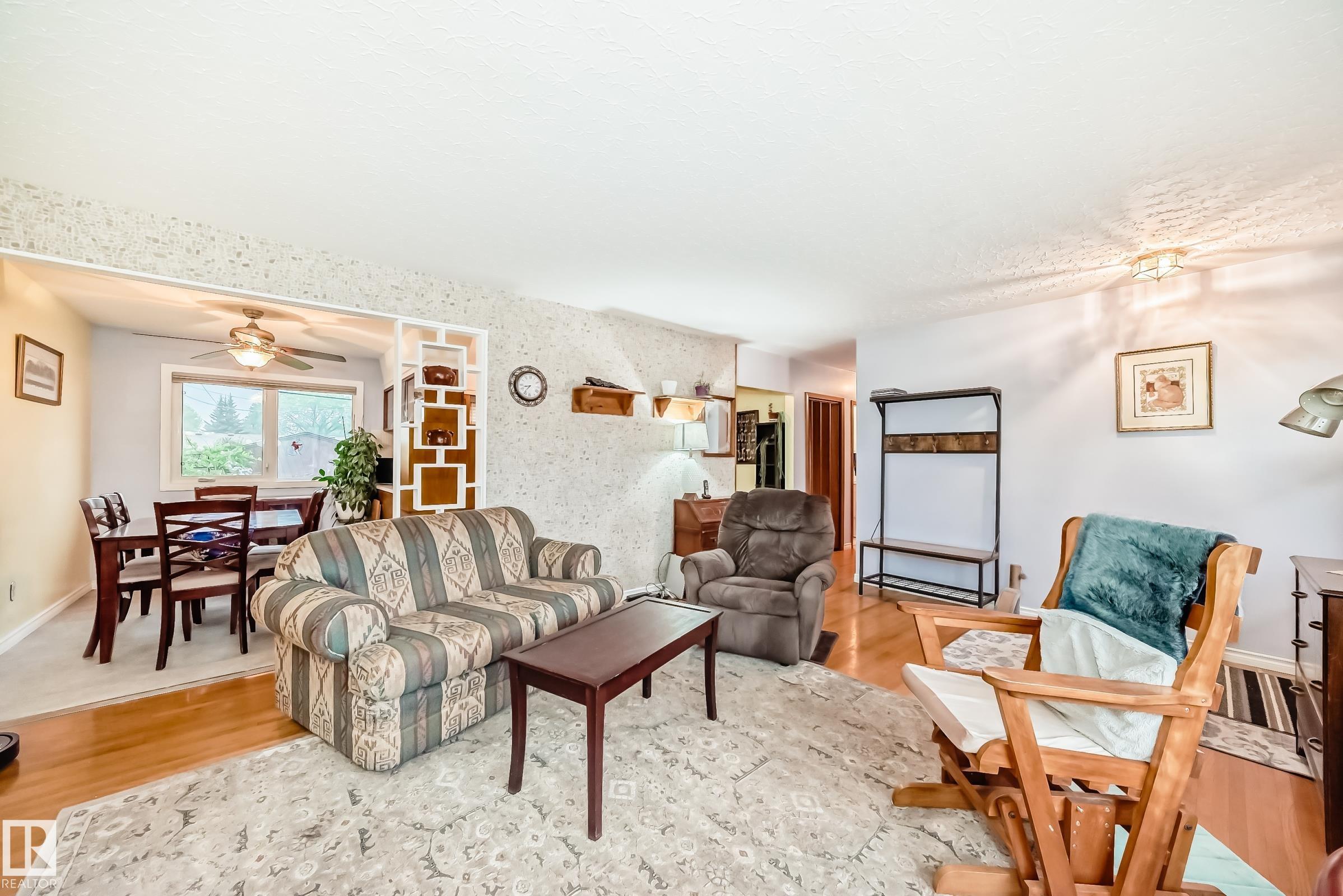 Photo 15 at 8006 159 Street NW, Elmwood, Edmonton