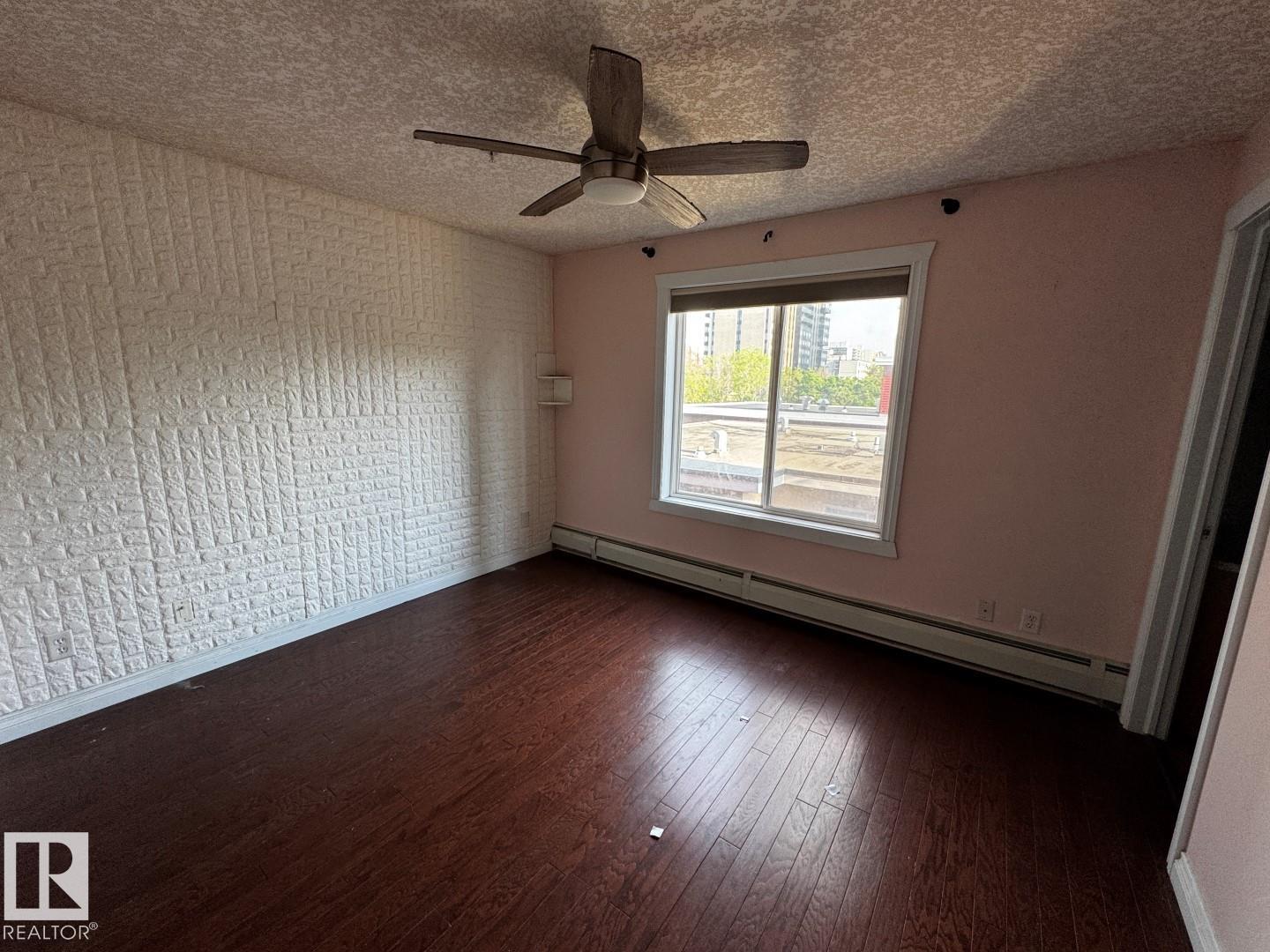 Photo 6 at 301 - 10235 116 Street NW, Wîhkwêntôwin, Edmonton