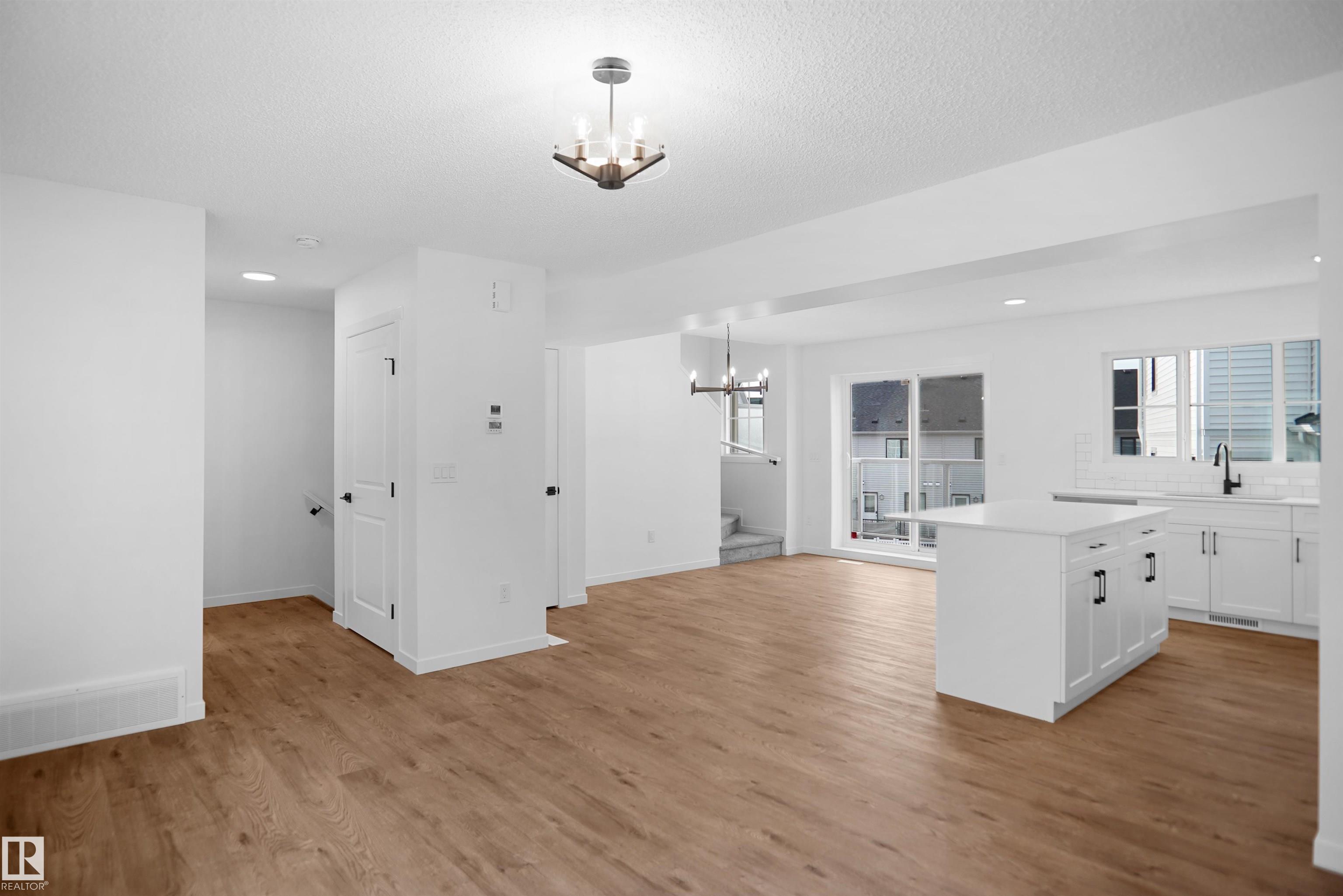 Photo 7 at 68 - 525 Secord Boulevard NW, Secord, Edmonton