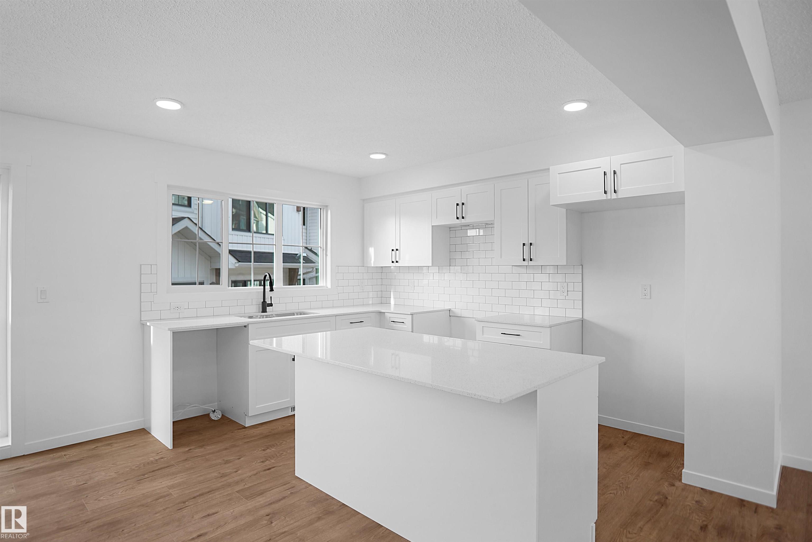 Photo 9 at 68 - 525 Secord Boulevard NW, Secord, Edmonton
