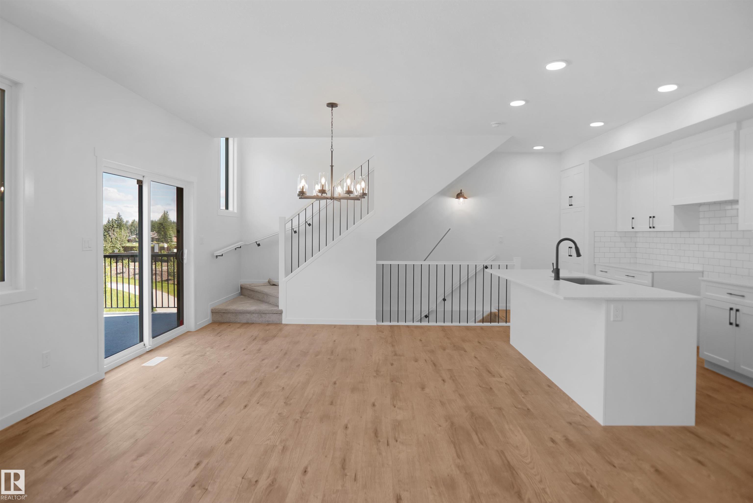 https://zimg.paragon.ice.com/ParagonImages/Property/PM/RAE/225404214/14/0/0/d70008aaab7af8340171d200b1c6721c/1/d088f029562b7de35709a58307bcf0f3/225404214-cf70a8d6-23ea-4930-a4b4-34f1d4ebd43b.JPG