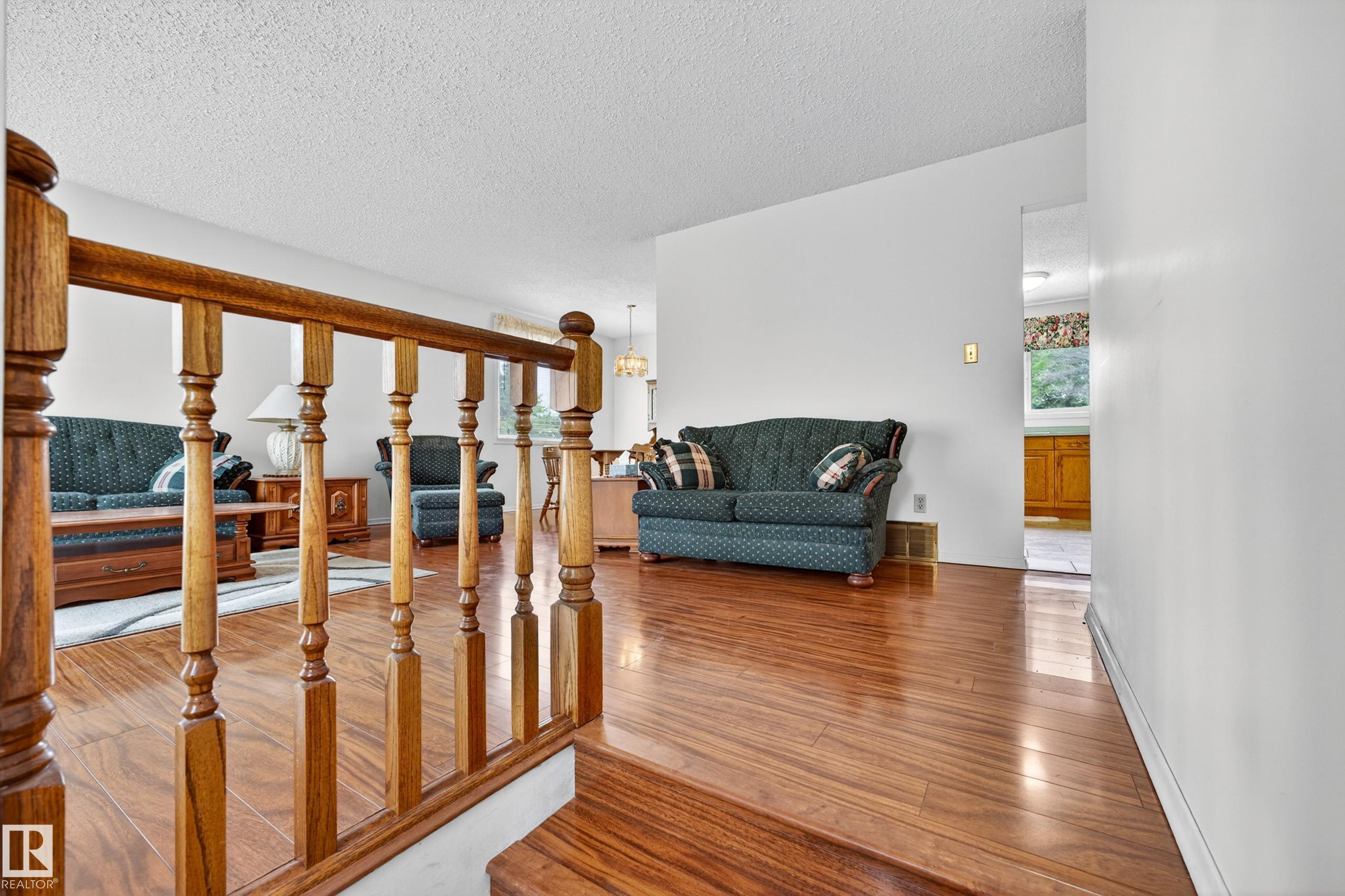 Photo 15 at 11903 138 Avenue NW, Carlisle, Edmonton