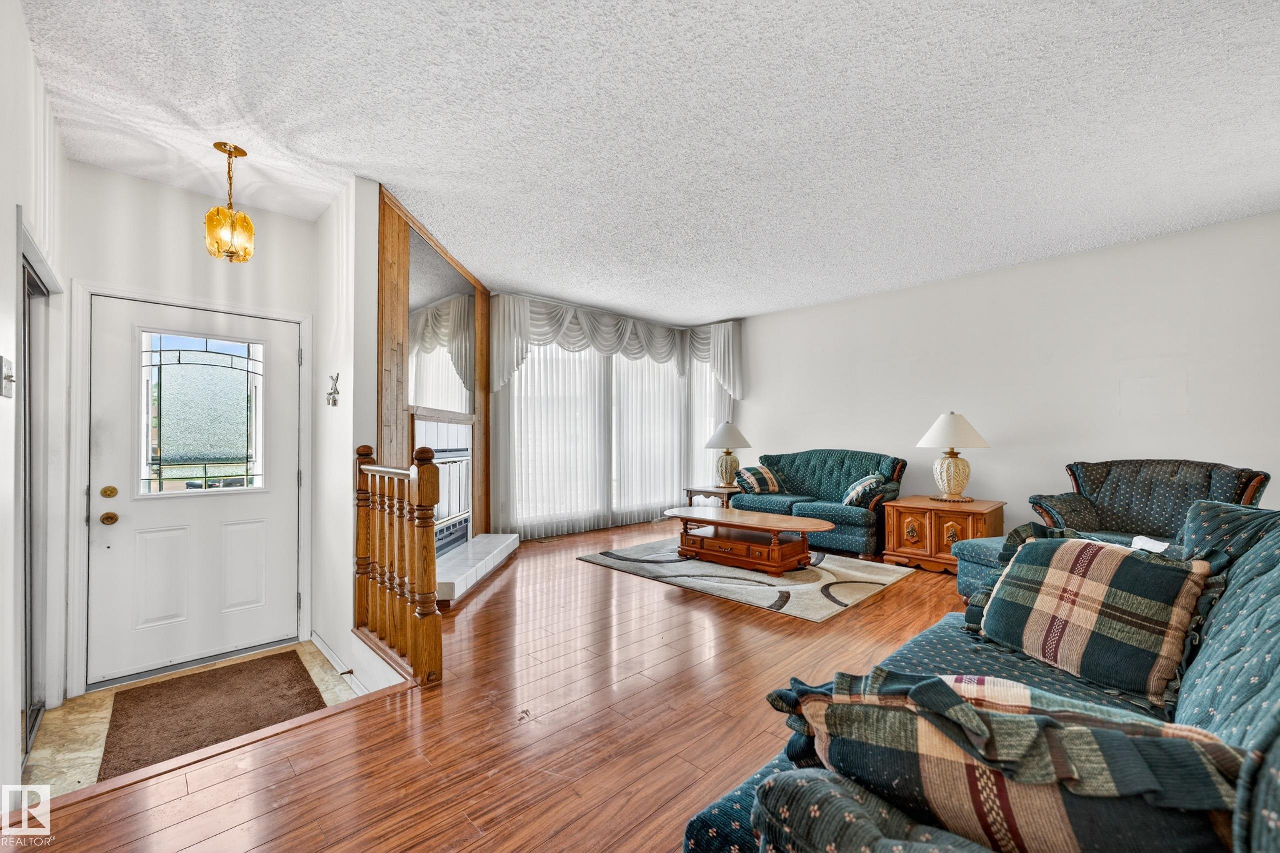 Photo 16 at 11903 138 Avenue NW, Carlisle, Edmonton
