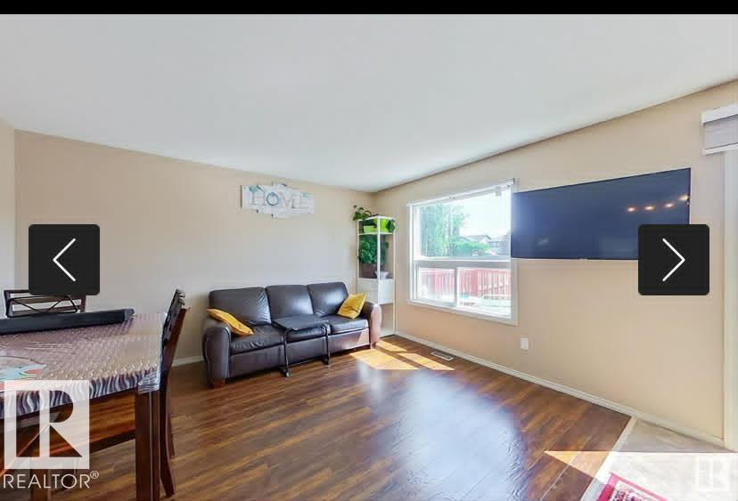Photo 7 at 2402 Casselman Crescent SW, Callaghan, Edmonton
