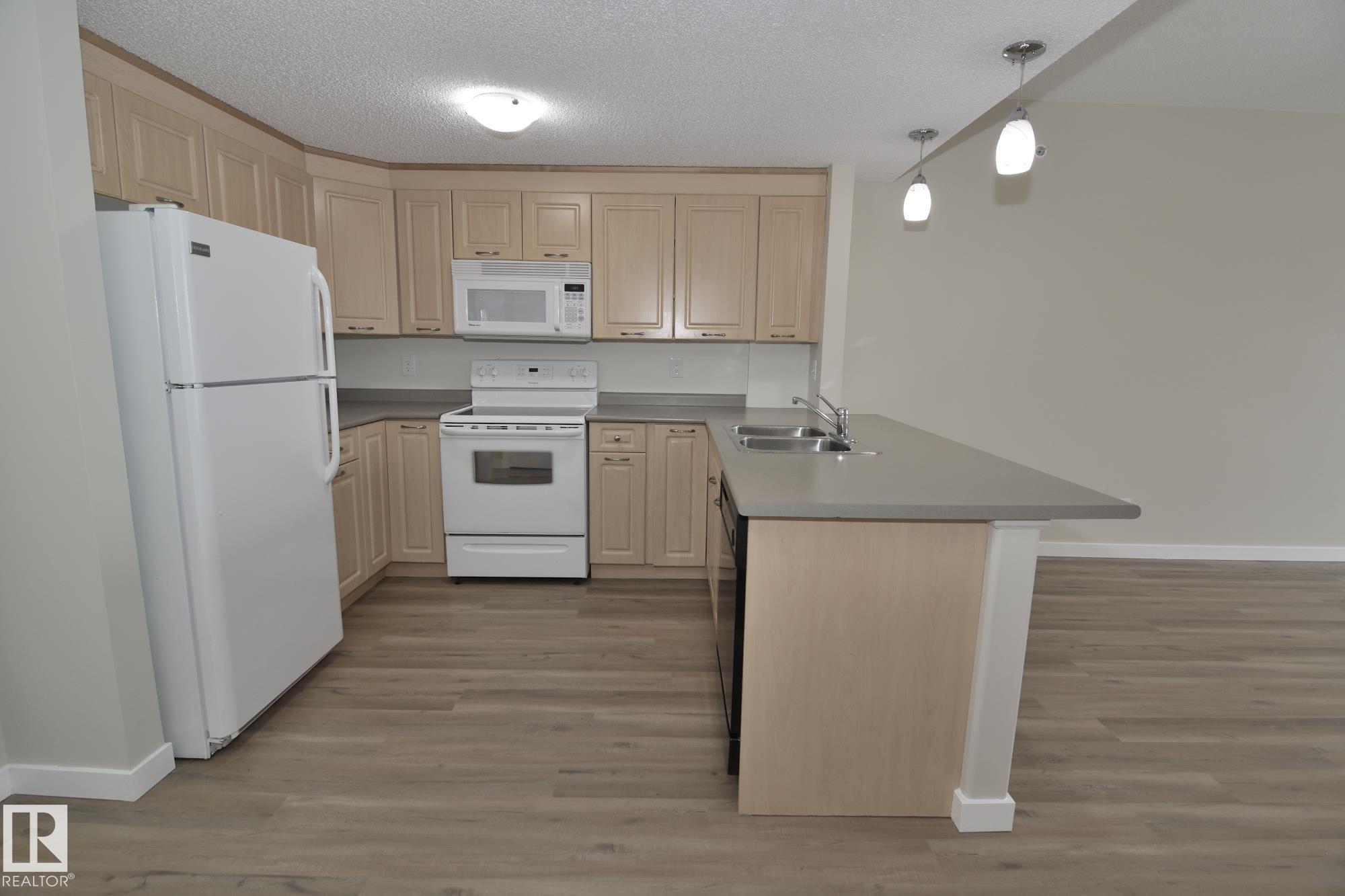 Photo 11 at 203 - 6220 134 Avenue NW, Belvedere, Edmonton