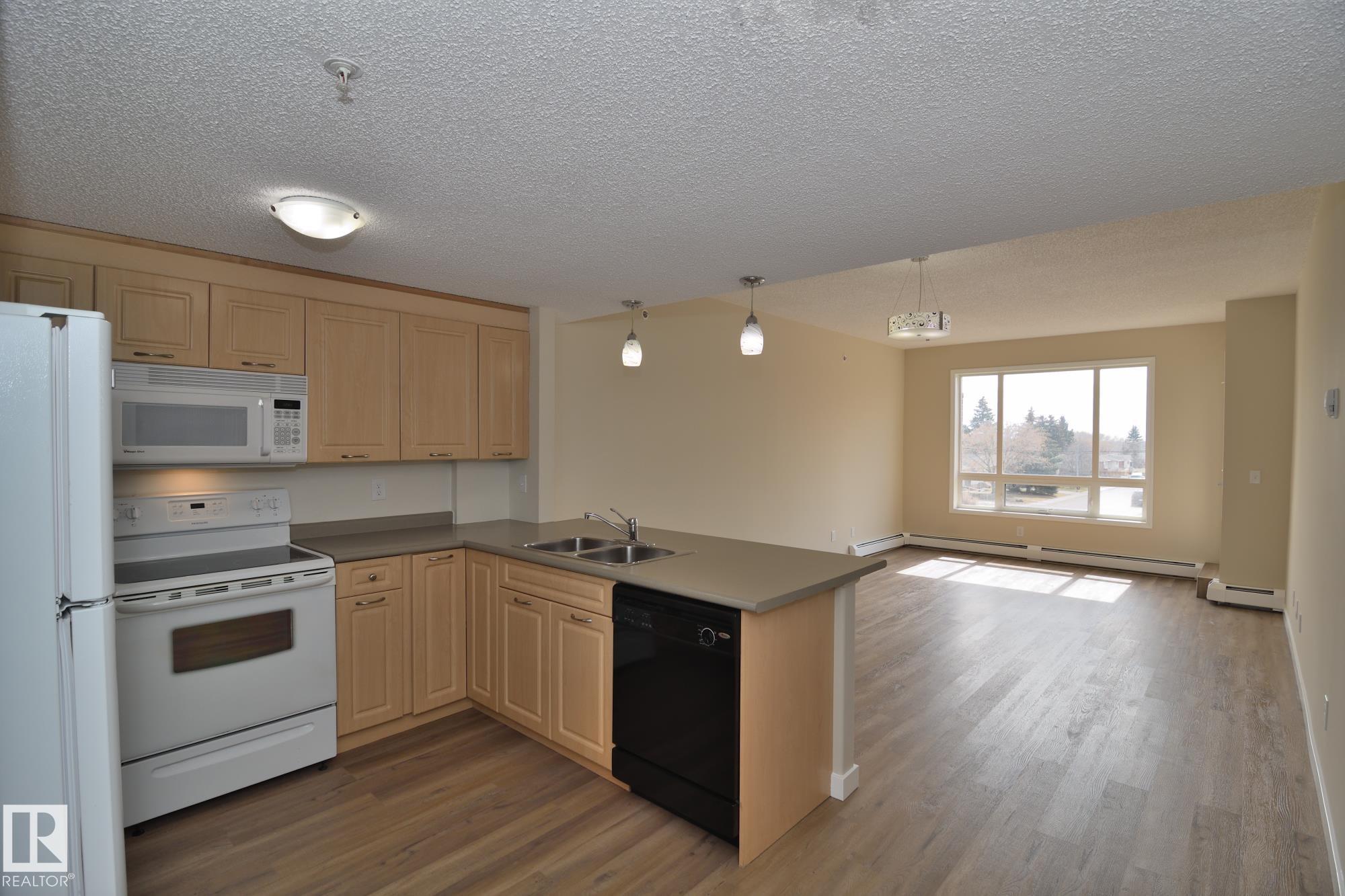 Photo 12 at 203 - 6220 134 Avenue NW, Belvedere, Edmonton