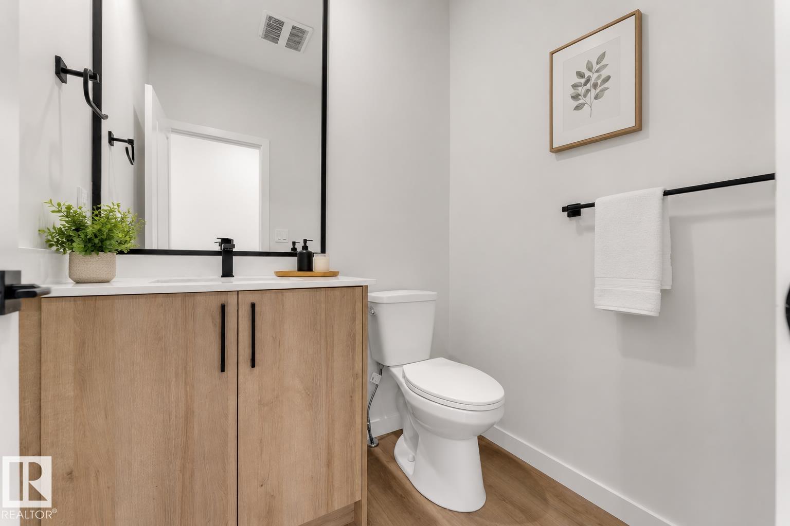 Photo 2 at 117 Calvinia Link, Cambrian, Sherwood Park