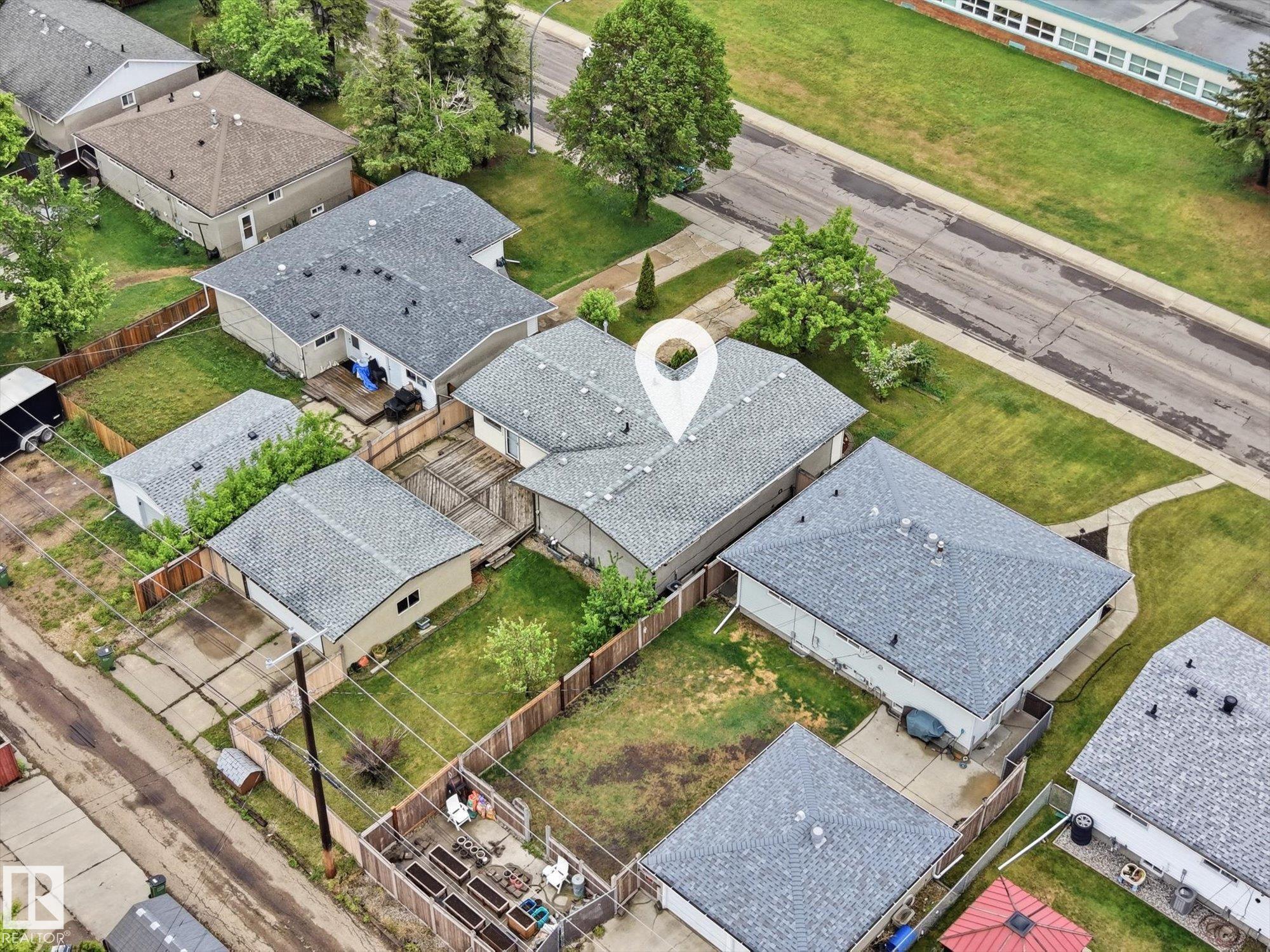 Photo 40 at 13316 136 Avenue NW, Wellington, Edmonton