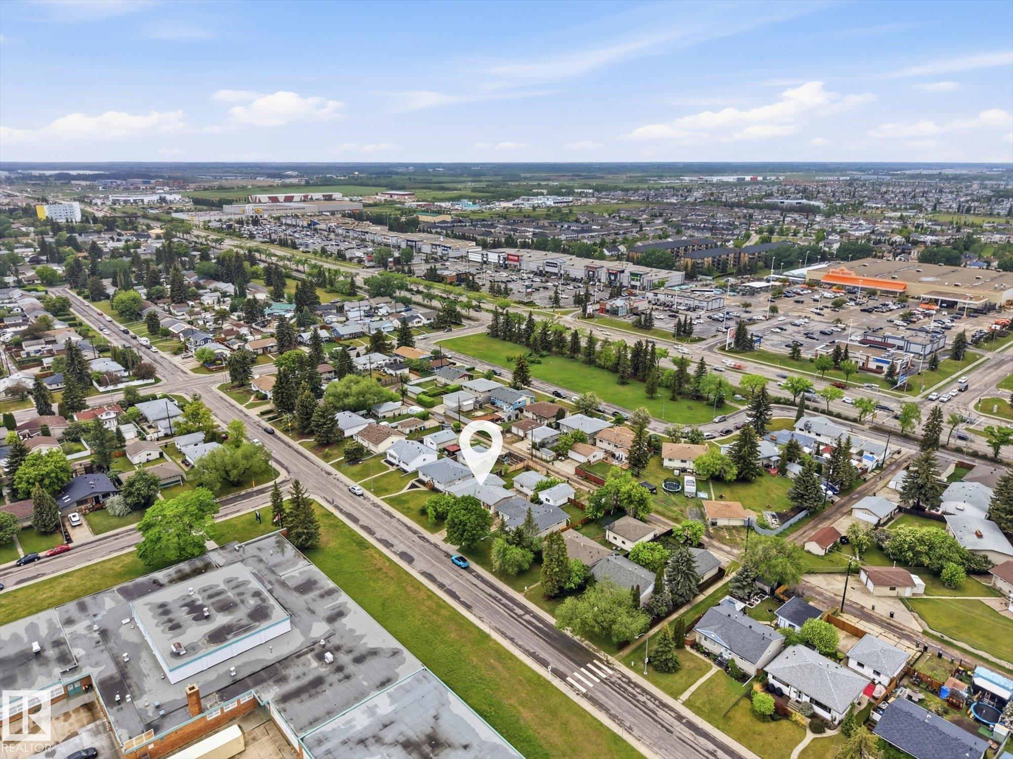 Photo 42 at 13316 136 Avenue NW, Wellington, Edmonton