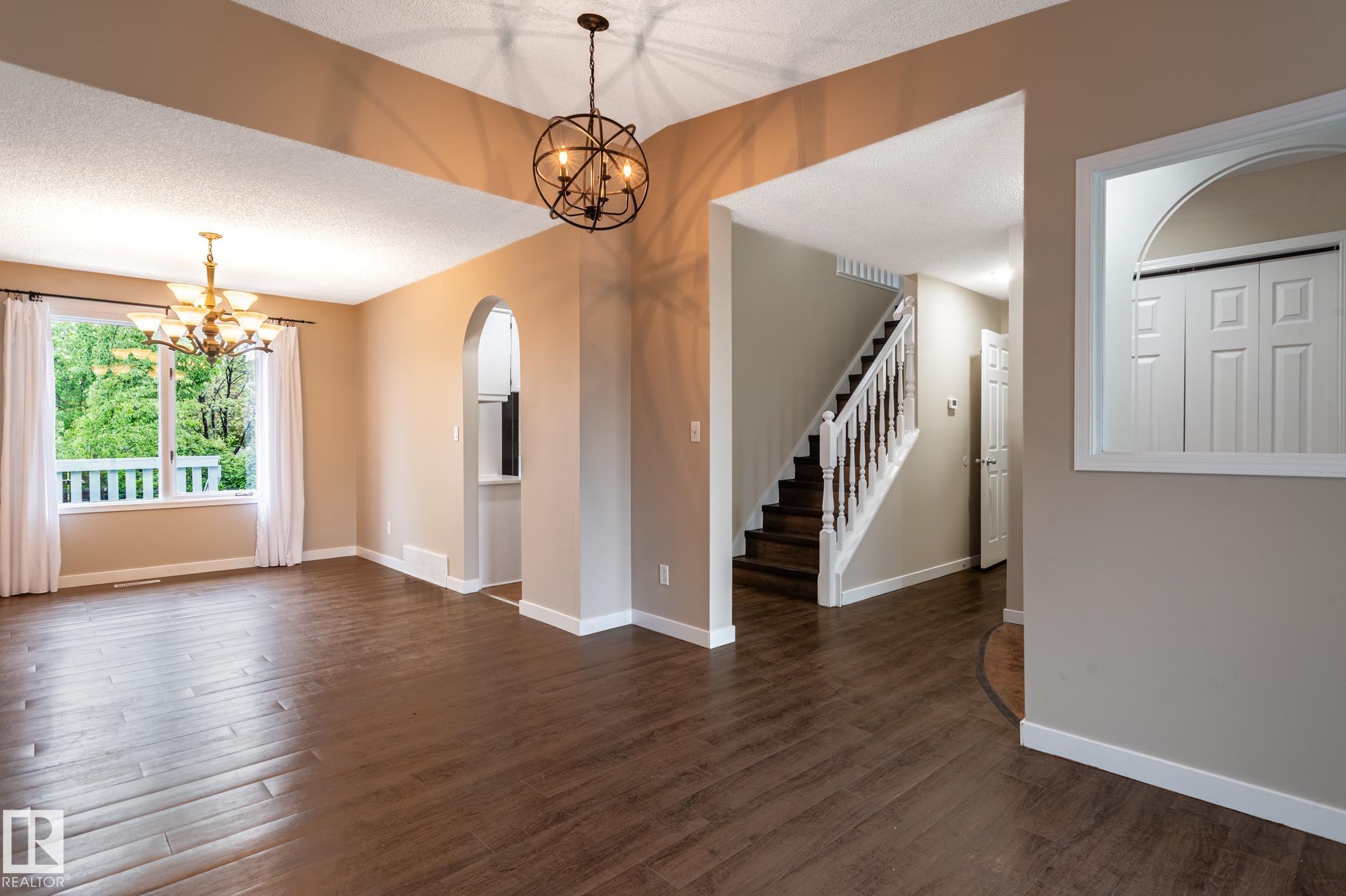 Photo 12 at 16811 91 Street NW, Klarvatten, Edmonton