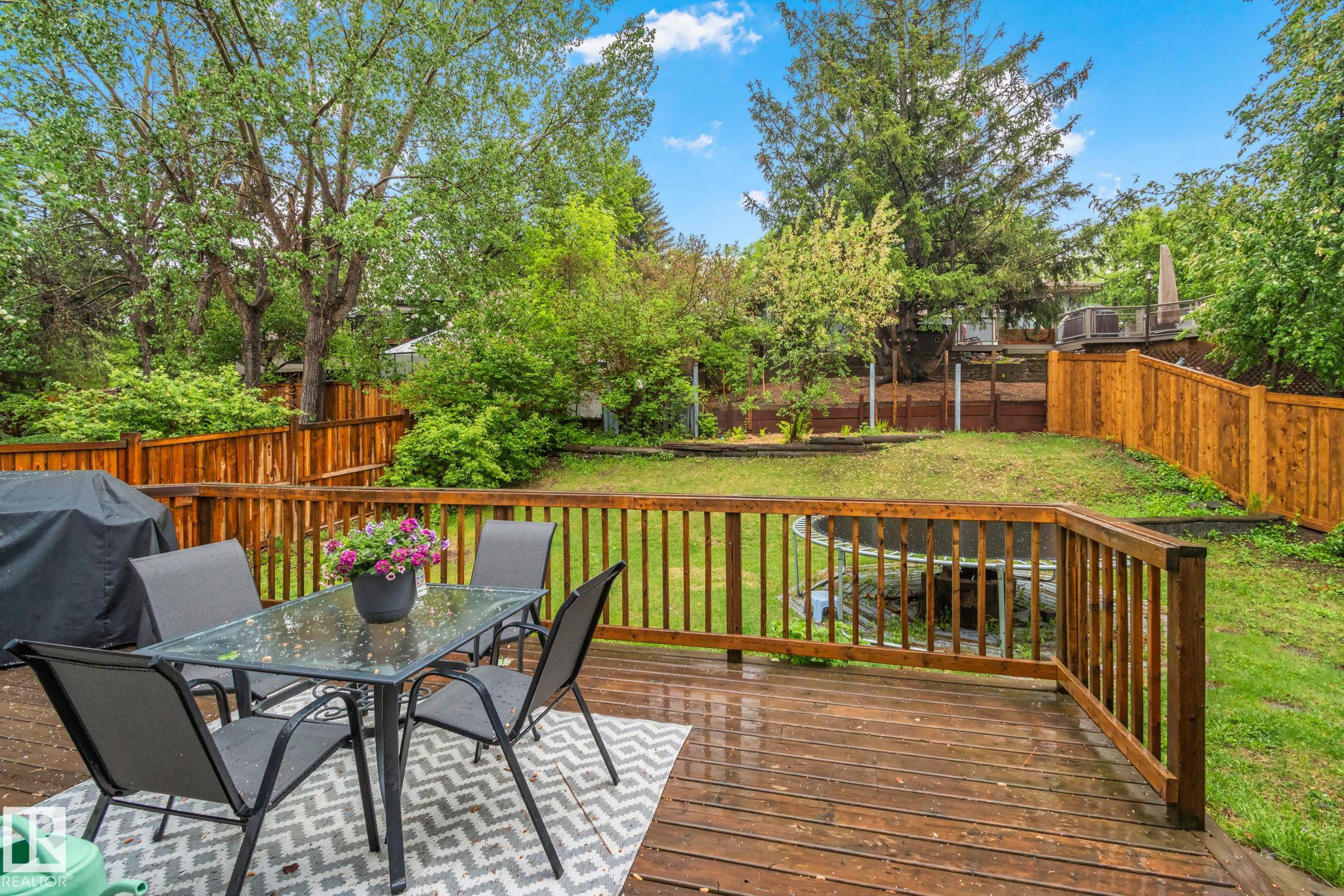 Photo 34 at 34 Beacon Crescent, Braeside, St. Albert