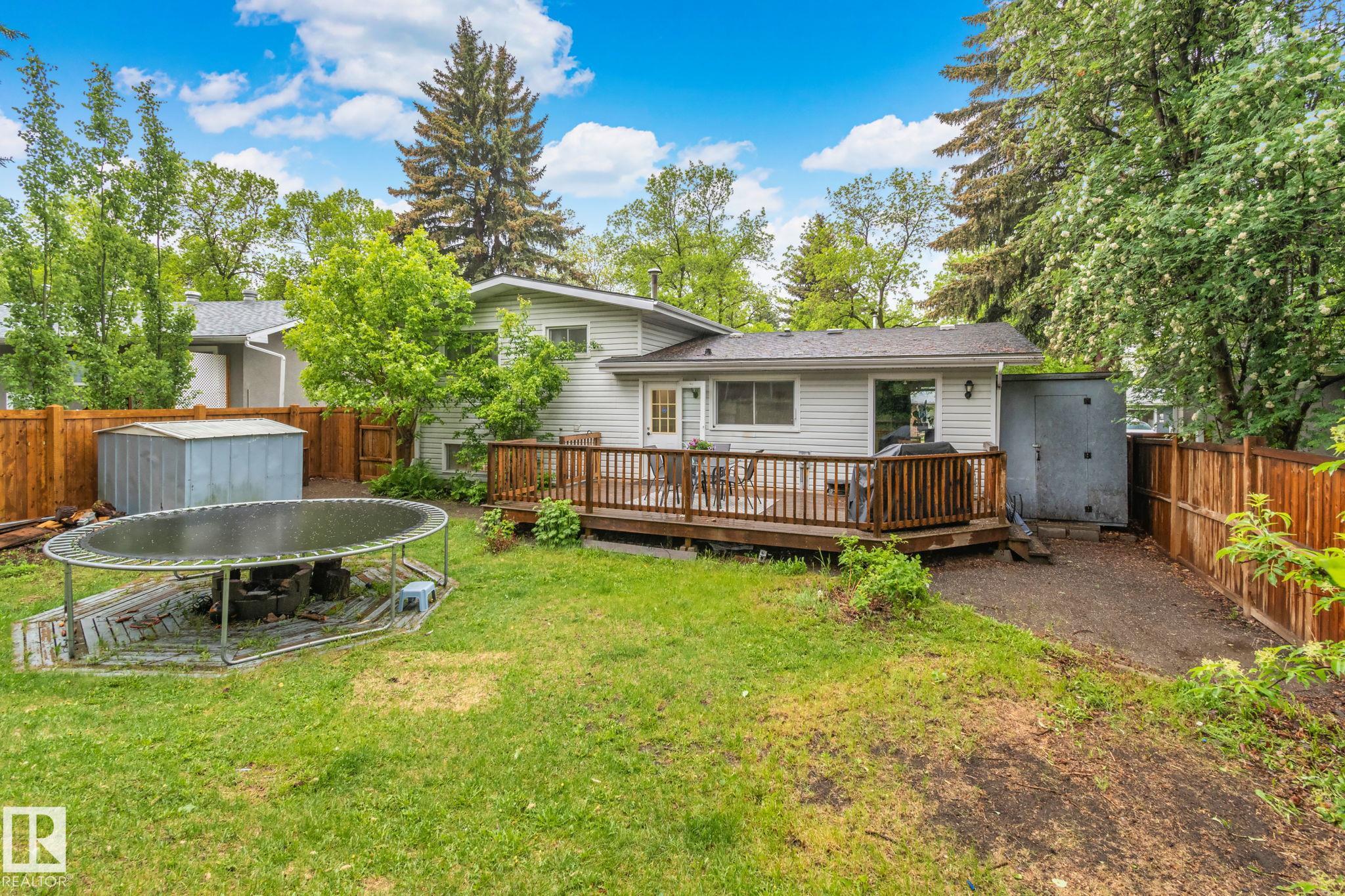 Photo 35 at 34 Beacon Crescent, Braeside, St. Albert