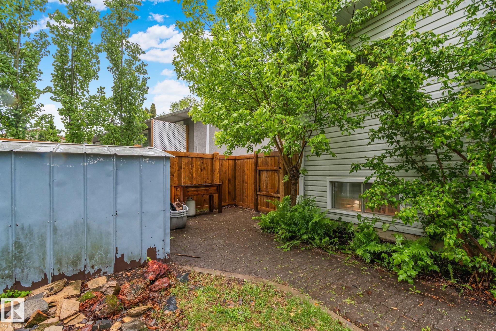 Photo 37 at 34 Beacon Crescent, Braeside, St. Albert