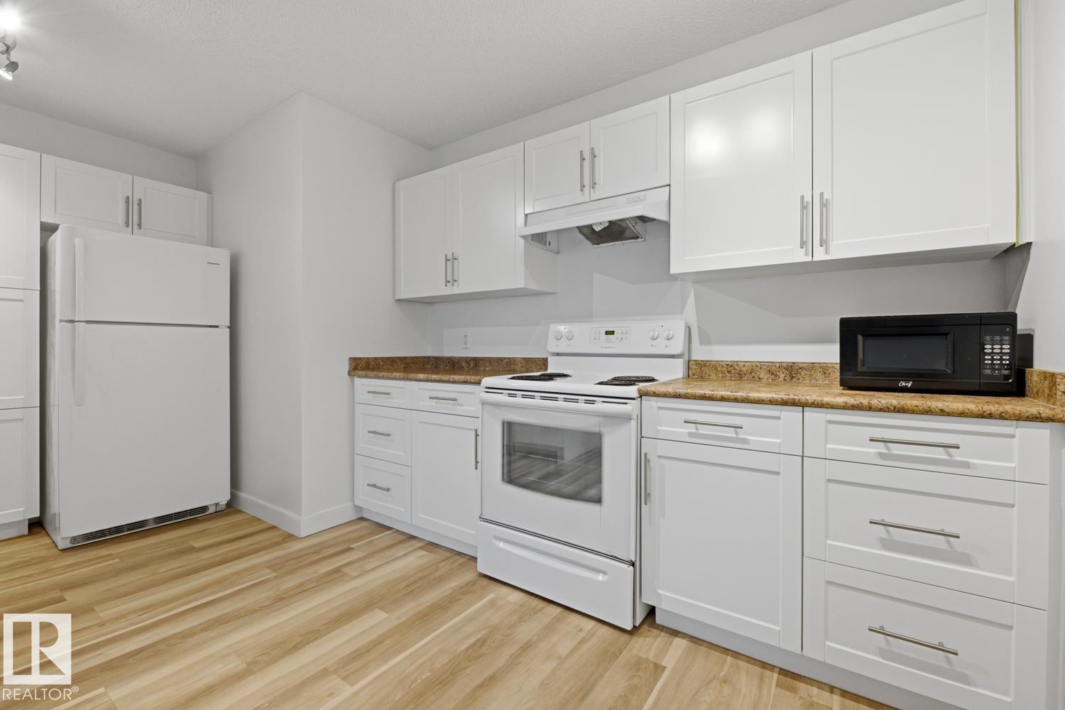 703 - 9710 105 Street NW, Downtown, Edmonton