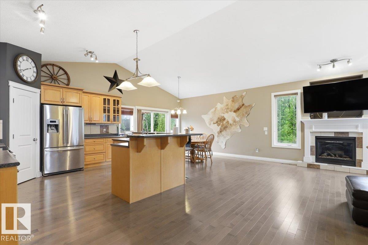 Photo 13 at 100 Anise Close, Deer Valley, Leduc