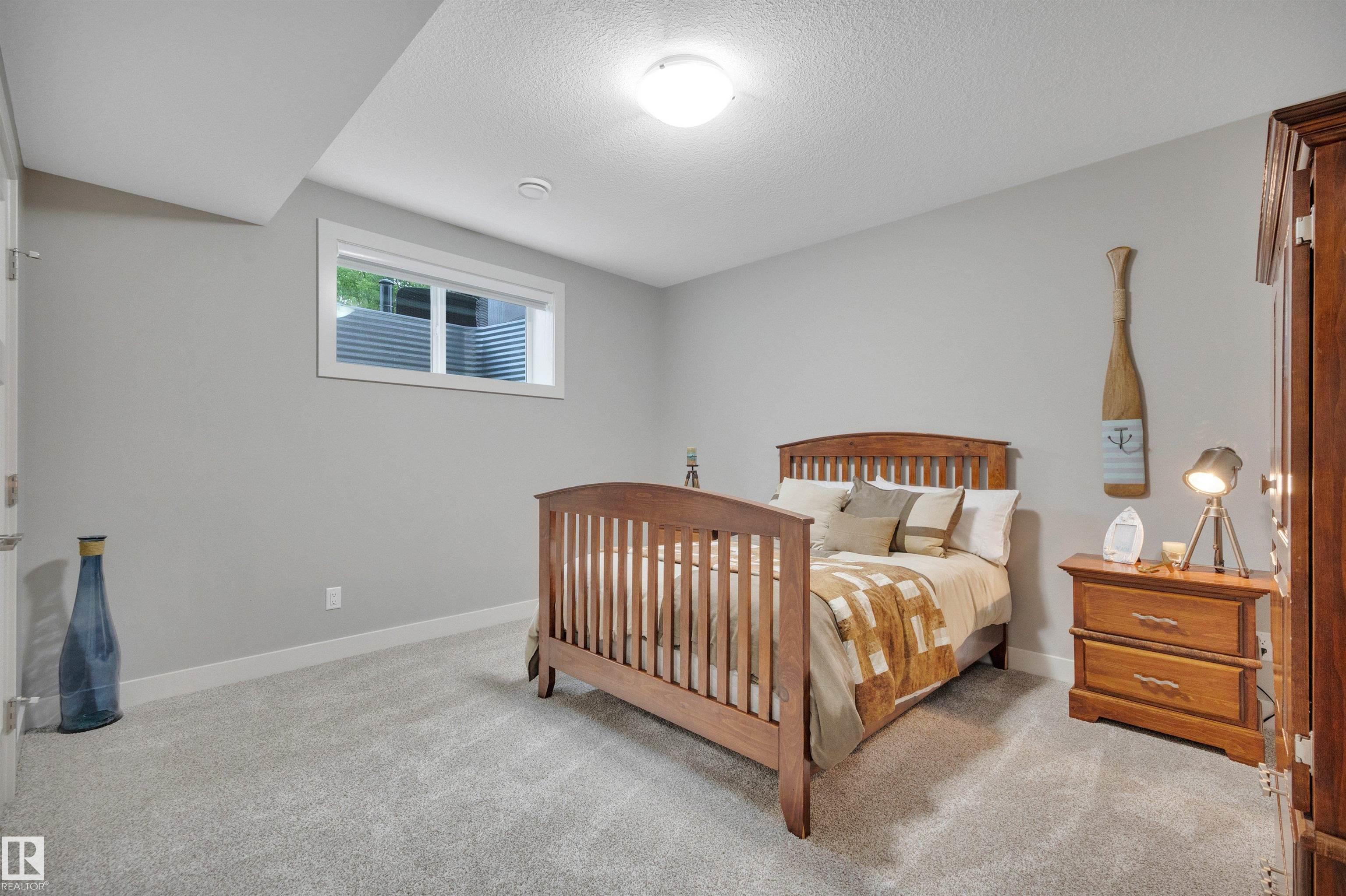 Photo 47 at 17 Dillworth Crescent, Deer Park, Spruce Grove