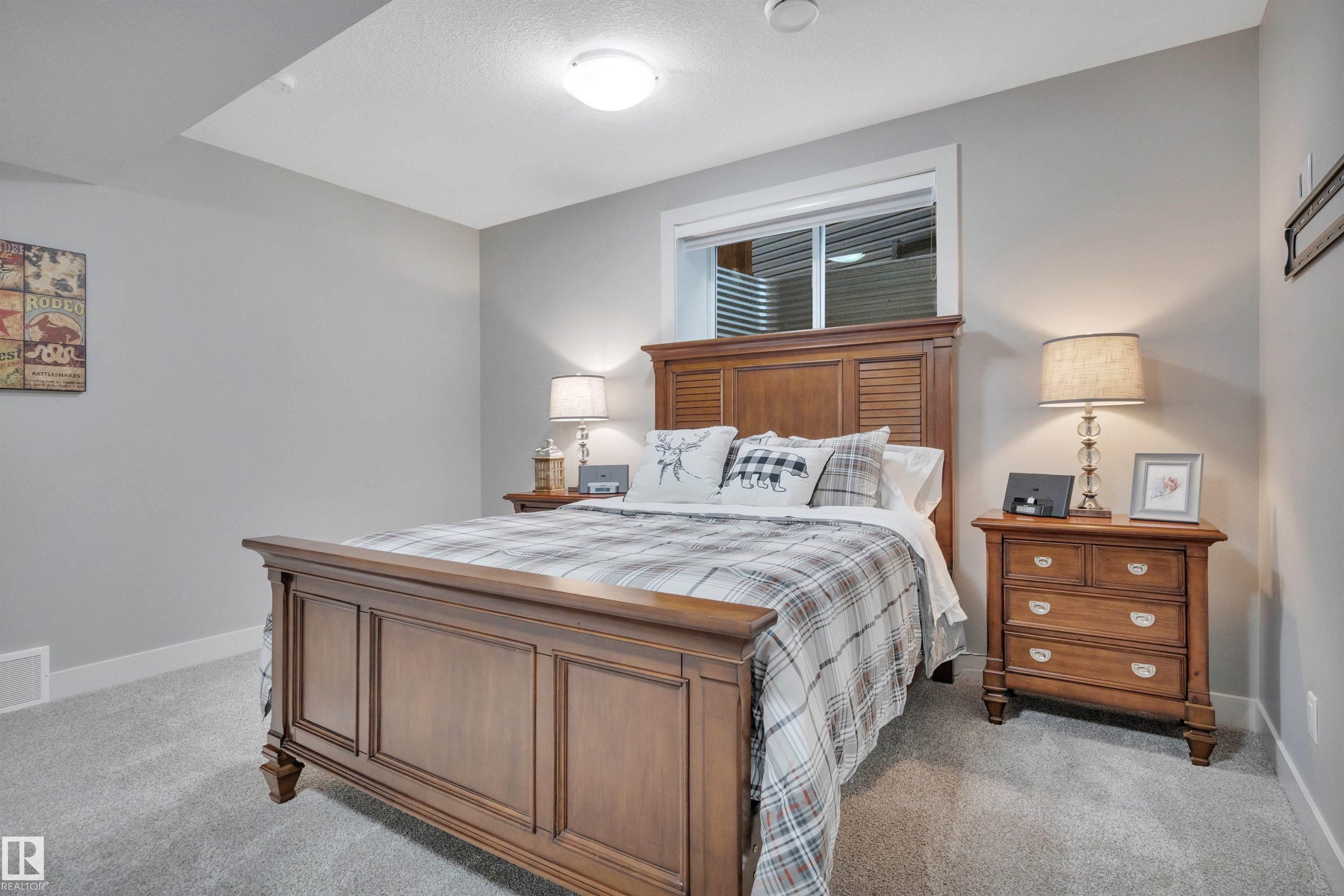 Photo 51 at 17 Dillworth Crescent, Deer Park, Spruce Grove