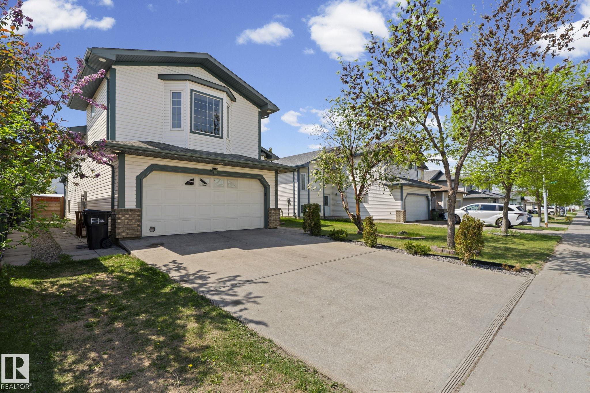 6715 165 Avenue NW, Ozerna, Edmonton