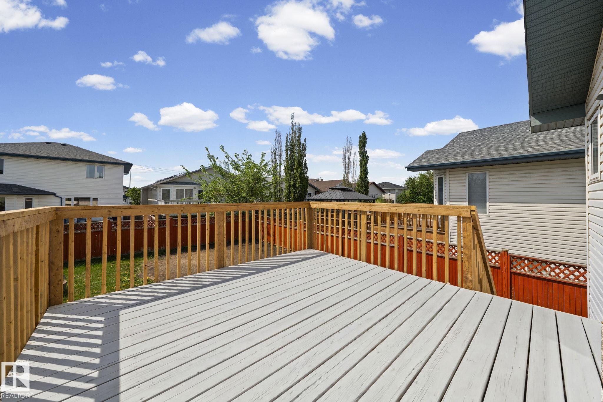 Photo 21 at 6715 165 Avenue NW, Ozerna, Edmonton
