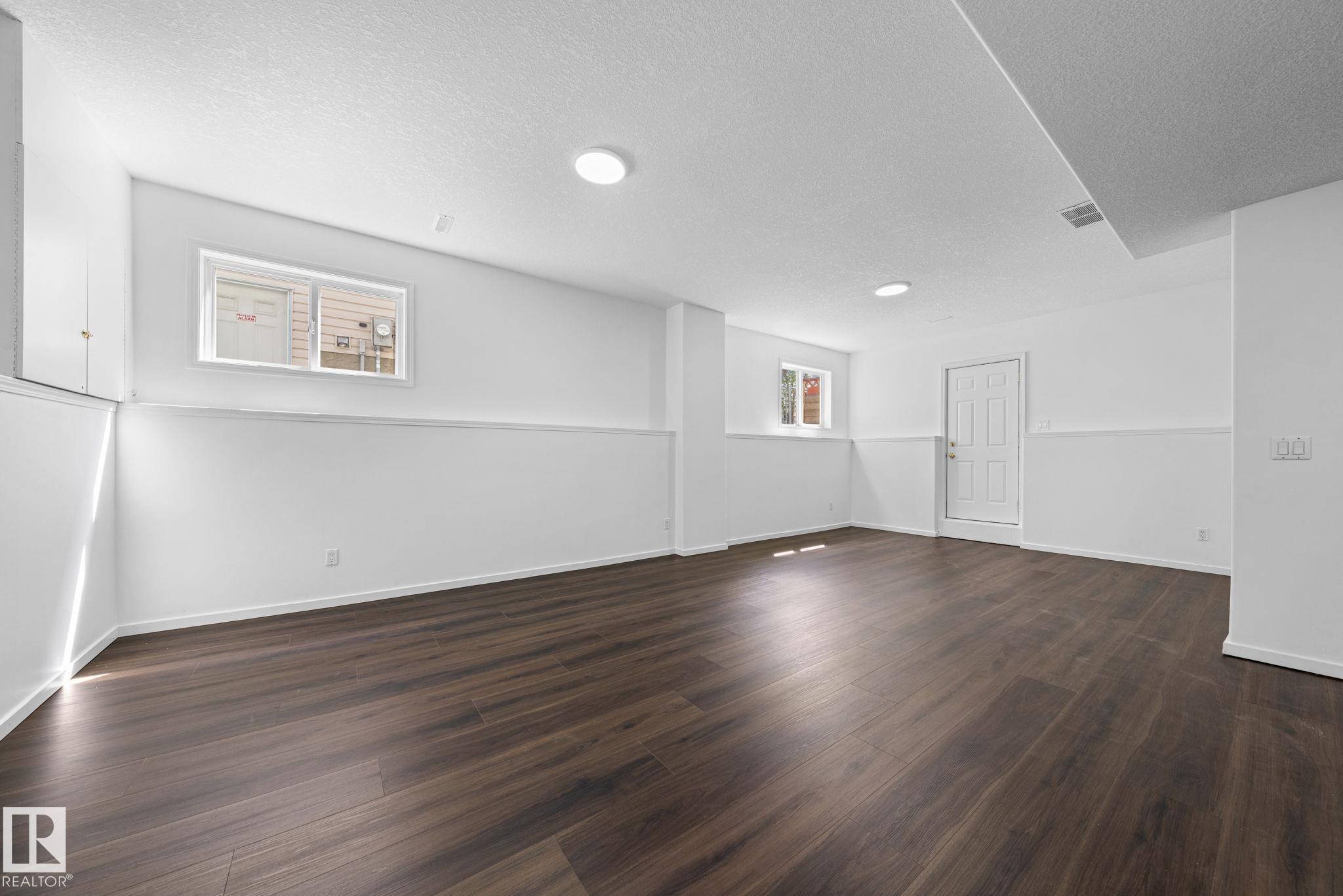 Photo 39 at 6715 165 Avenue NW, Ozerna, Edmonton